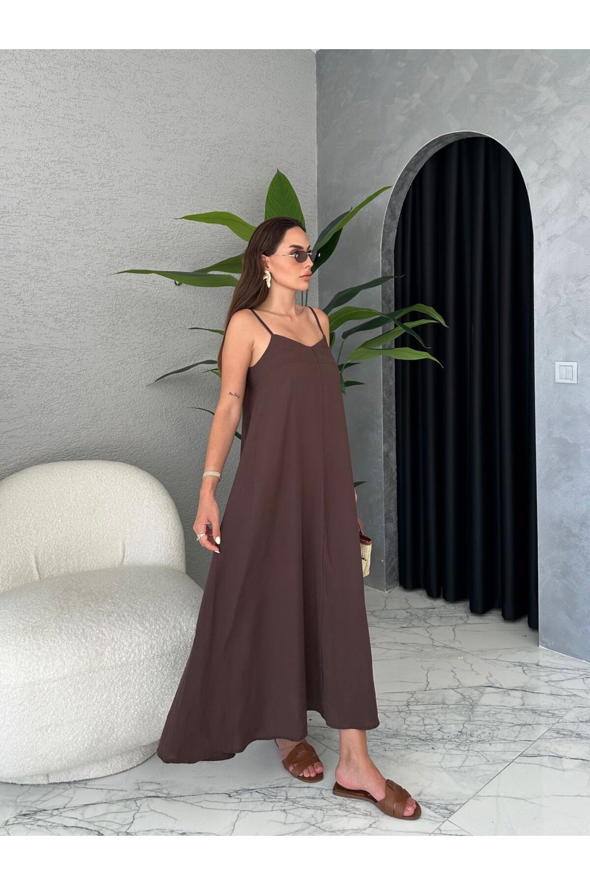 By Merve Darende Soft Touch Modal Ayarlanabilir Askılı Elbise