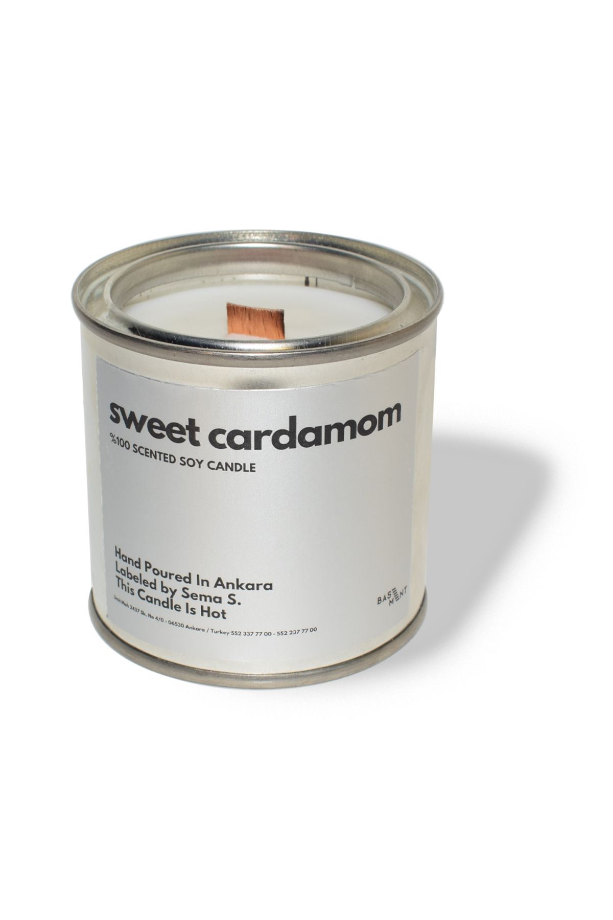 Basement Atellier Metal Kapta Esanslarla Zenginleşen Dekoratif Soya Mum : 280 gr : Sweet Cardamom
