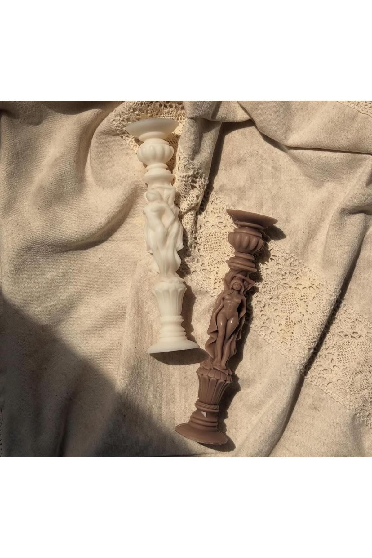 SCA CANDLE Dekoratif Mum Üçlü Melekler Üçlü Adamla Kırık Beyaz