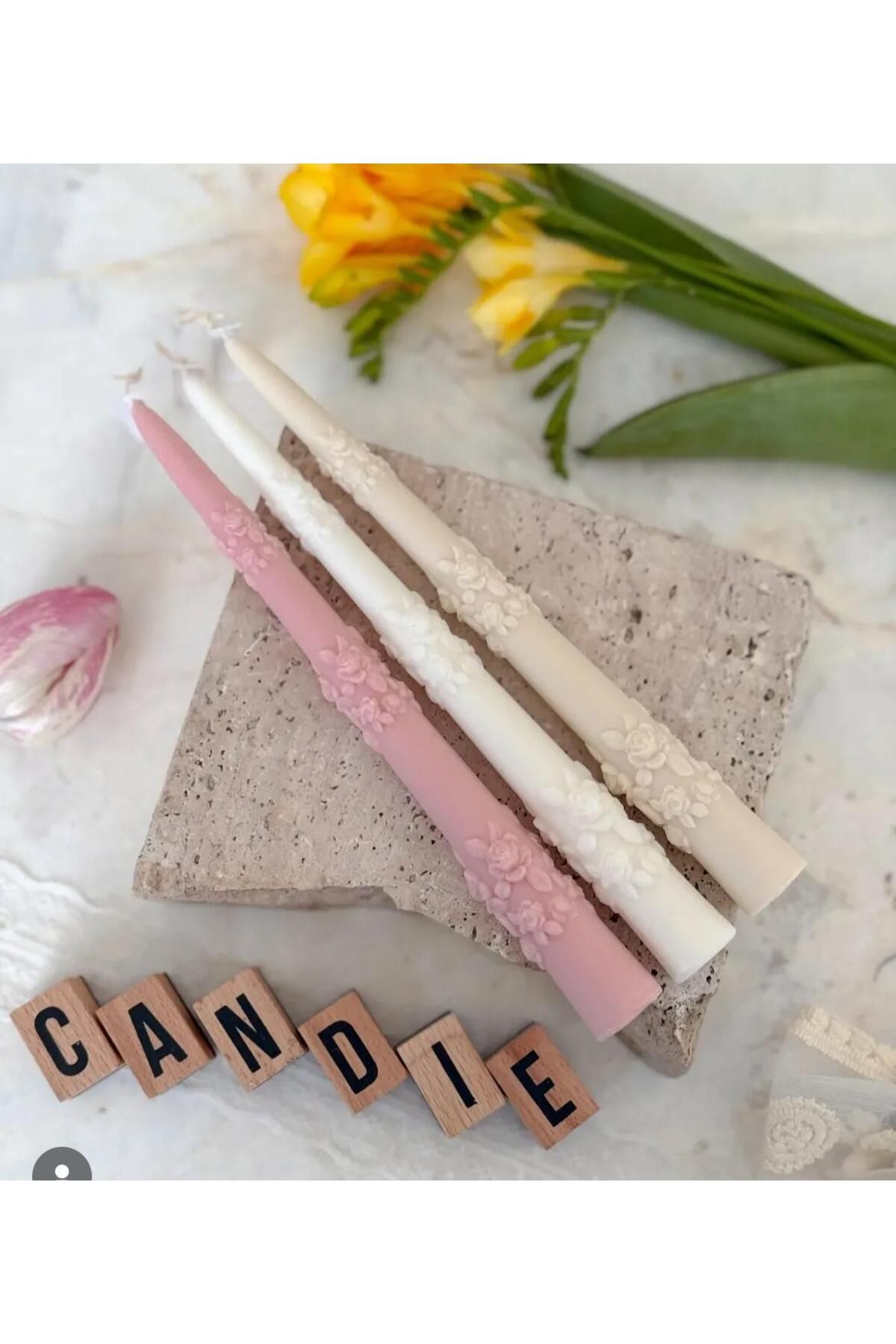 SCA CANDLE Dekoratif Mum Şamdanlık Mum Gül çiçek Model Kırık Beyaz 2 Kili Mum