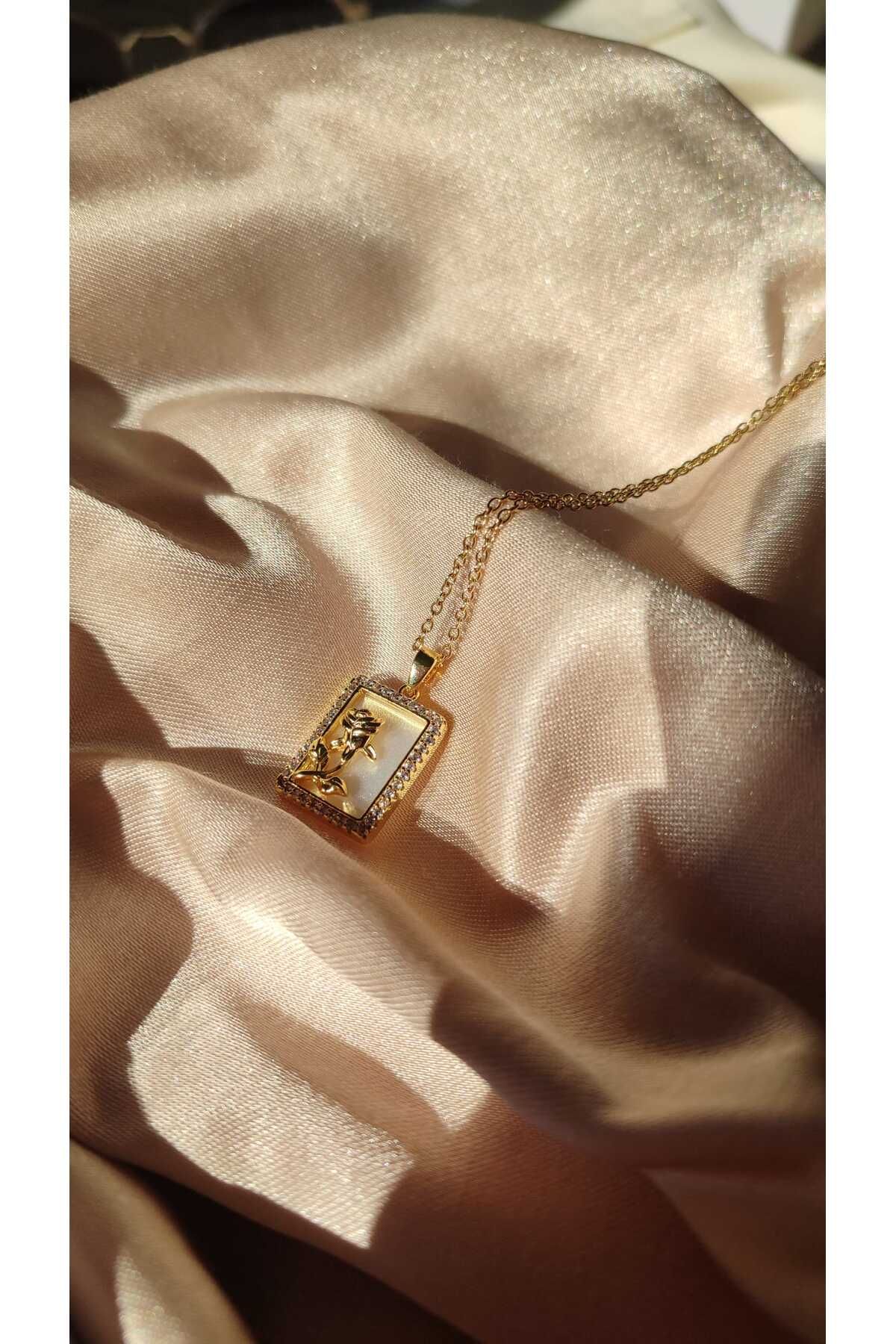 Pure Accessories GÜL ÇELİK KOLYE