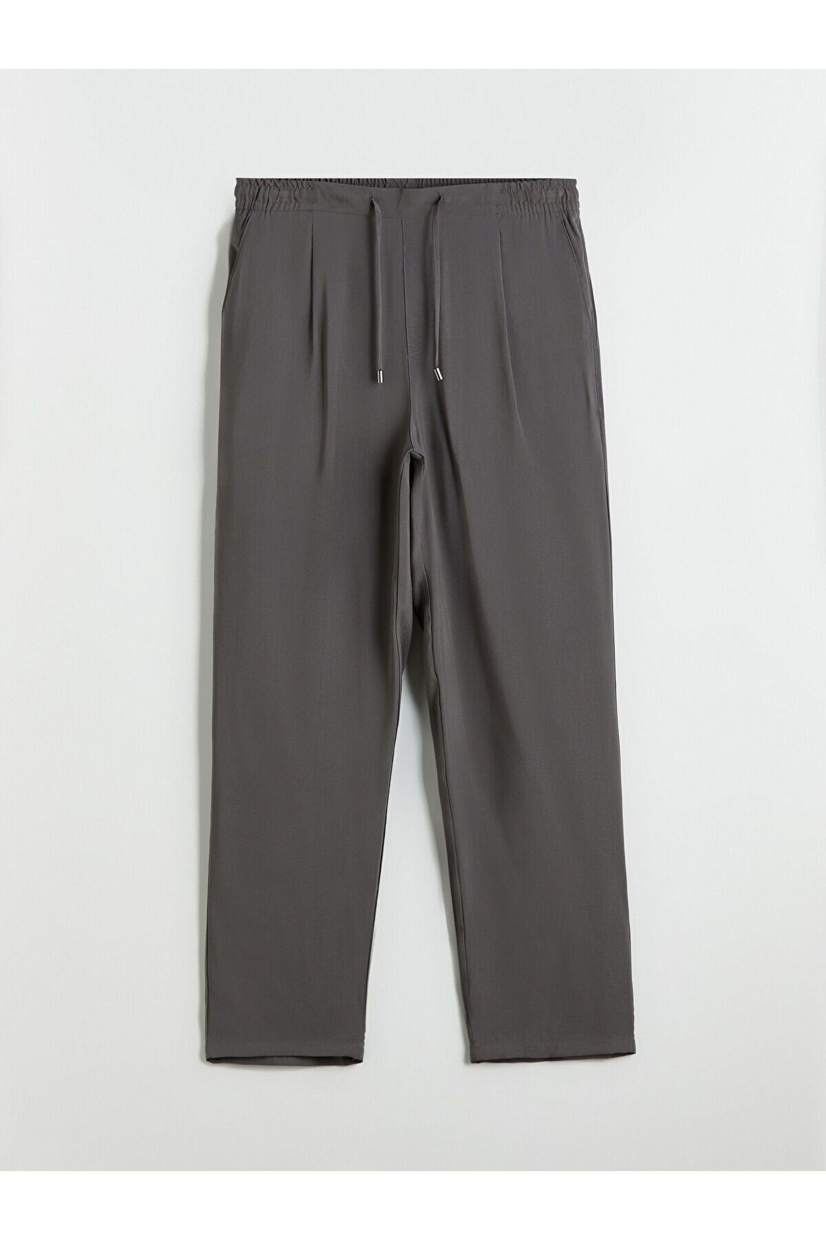 LC Waikiki Standart Kalıp Erkek Pantolon