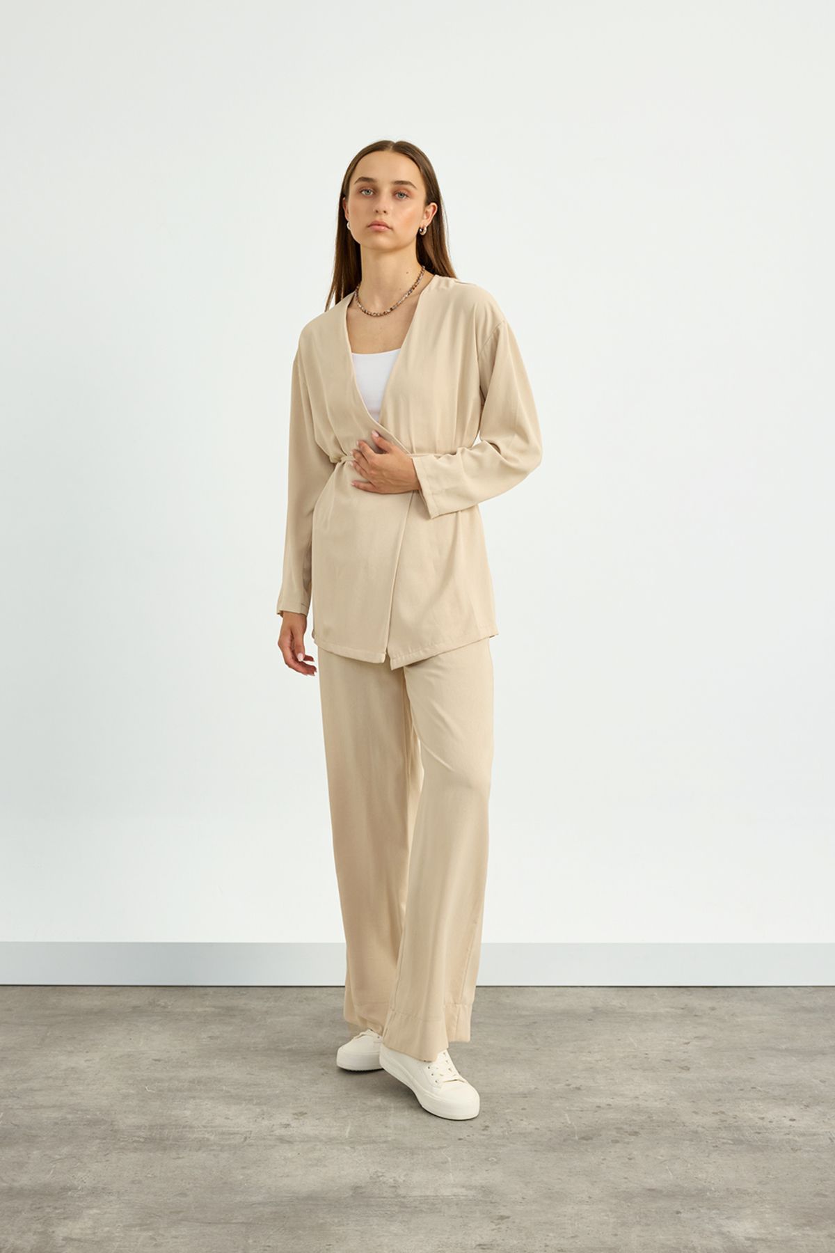 Birgül Bektaş-Beige Kimono Set 4
