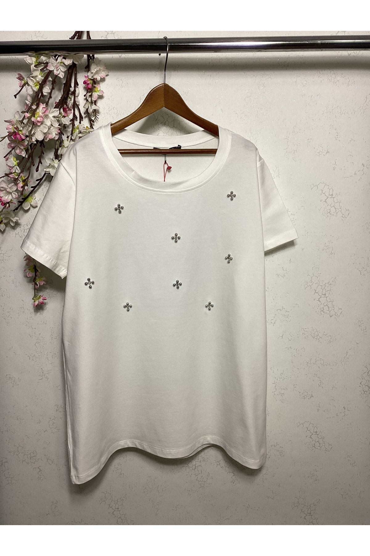 Wiges Kadın Bisiklet Yaka Parlak Taşlı Özel Tasarım T-shirt