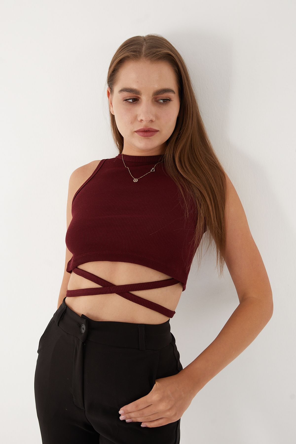 Wearflawless Kadın Sıfır Kol Çapraz Bağlamalı Pamuklu Fitilli Bluz Crop Top