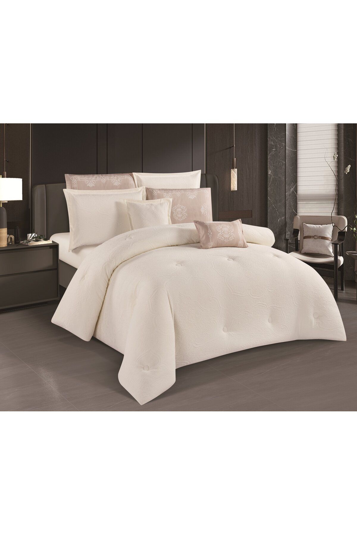 HOURS-Horse 8-piece soft jacquard comforter set with a modern and distinctive design Corey-03 1