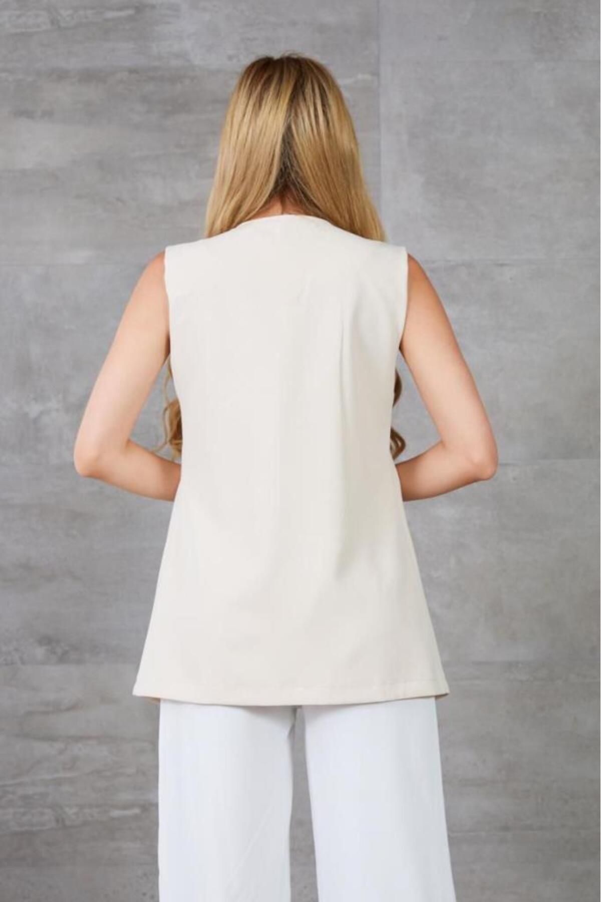 Pasaklı Giyim-Women's Cream New Season Atlas Sleeveless Vest 3706300 5