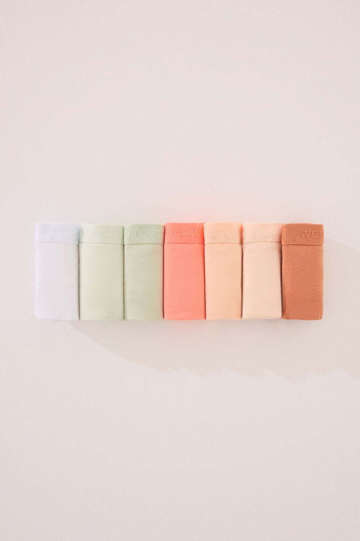 Women'secret-Pack of 7 classic cotton panties in bright colors 2