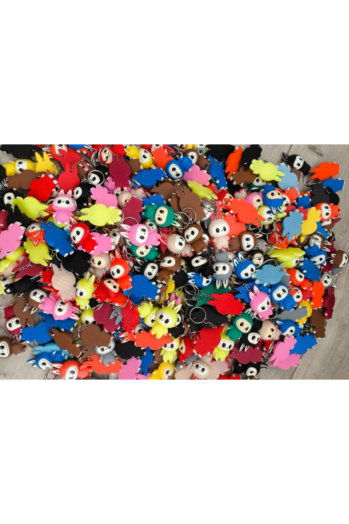 BLUBERRY-2-Pack Labubu Keychain Mix Colors 2 Labubu Characters 2