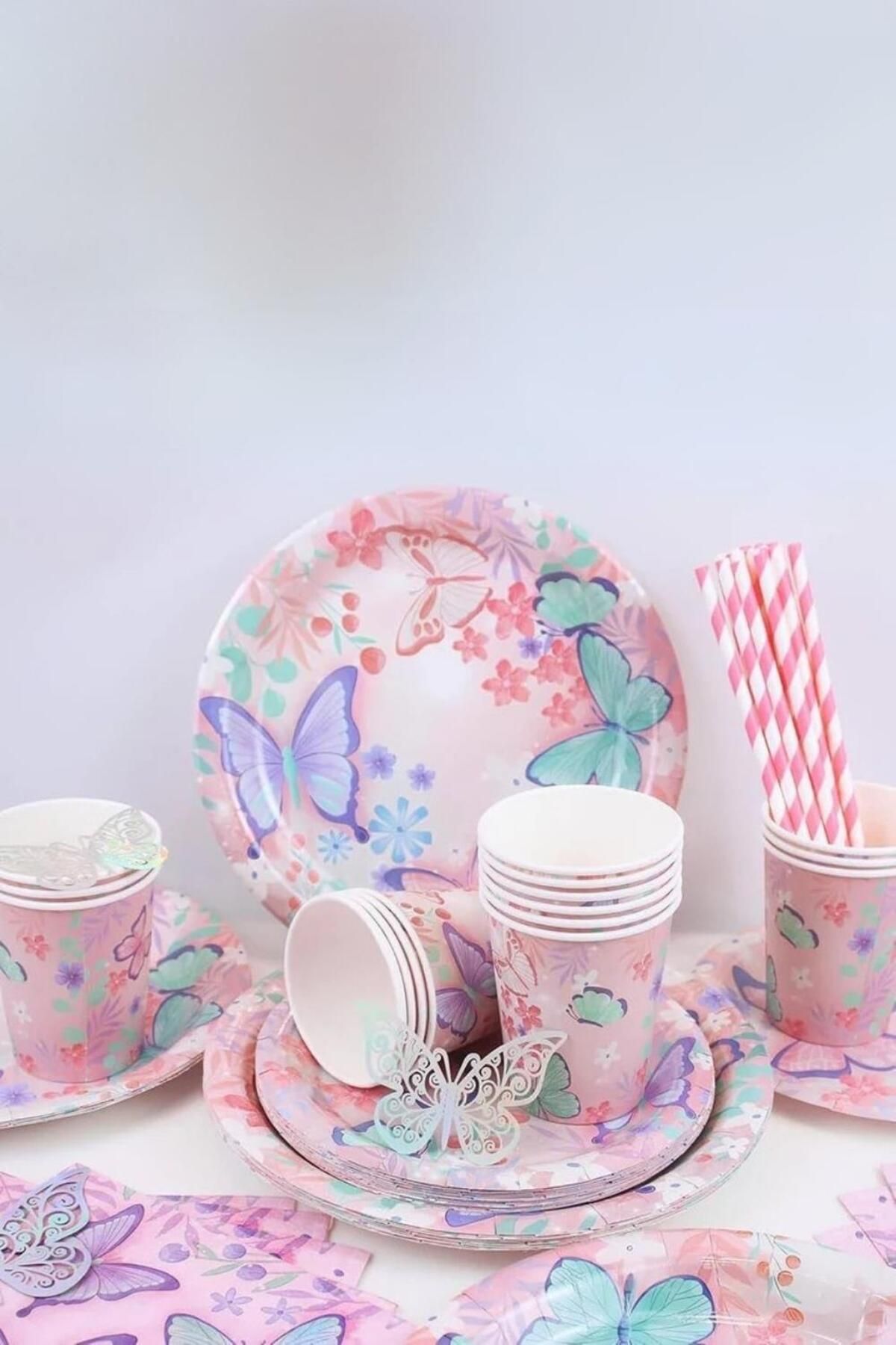 Le Mabelle-Pink Butterfly Patterned Set of 8 Plates and Cups 3