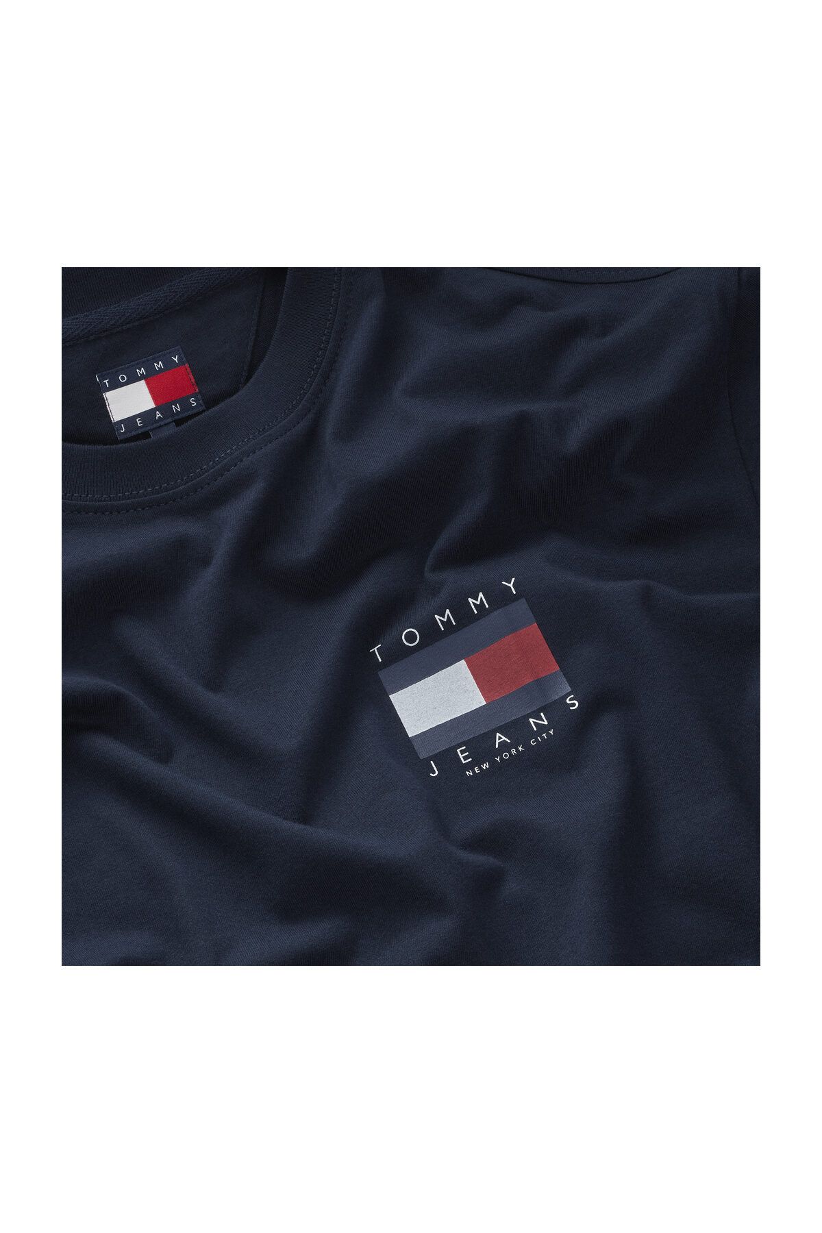 Tommy Hilfiger-TJM REG FLAG GRAPH BCKPRNT TEXT 13