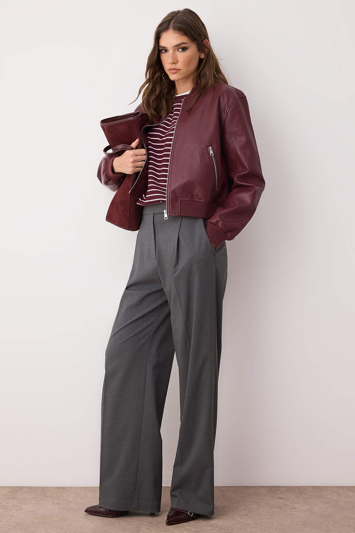 Trendyol Collection Bordó normál szabású műbőr bomber vékony kabát kabátok TWOAW26MO00084