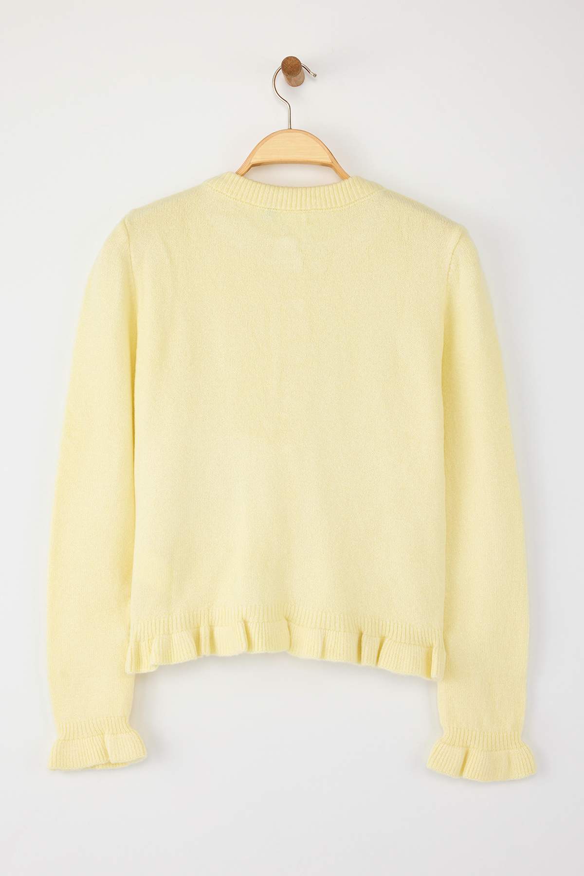 Trendyolmilla  Sarı Düğme Detaylı Yumuşak Dokulu Triko Hırka TWOAW26HI00038 - Görsel 6