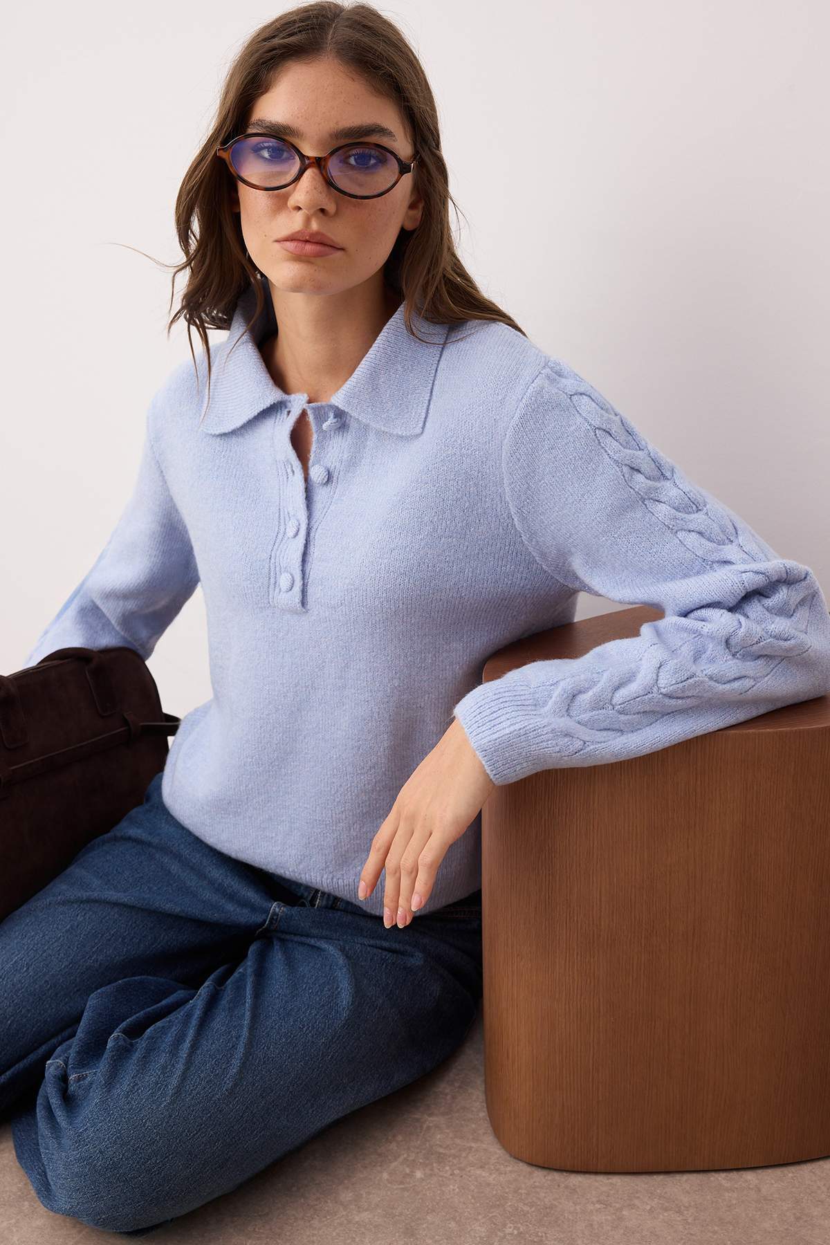 Trendyolmilla  Mavi Yumuşak Dokulu Saç Örgü Detaylı Triko Kazak TWOAW26KZ00003