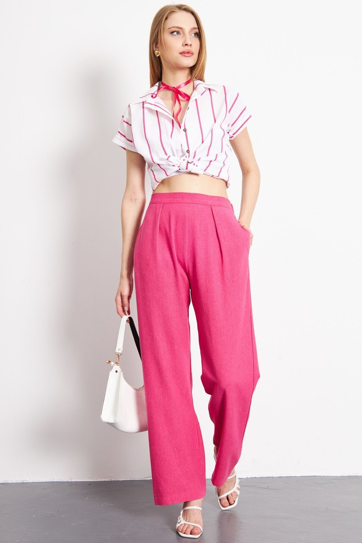 armonika Women's Fuchsia Linen Look Pocket Palazzo Trousers Arm
