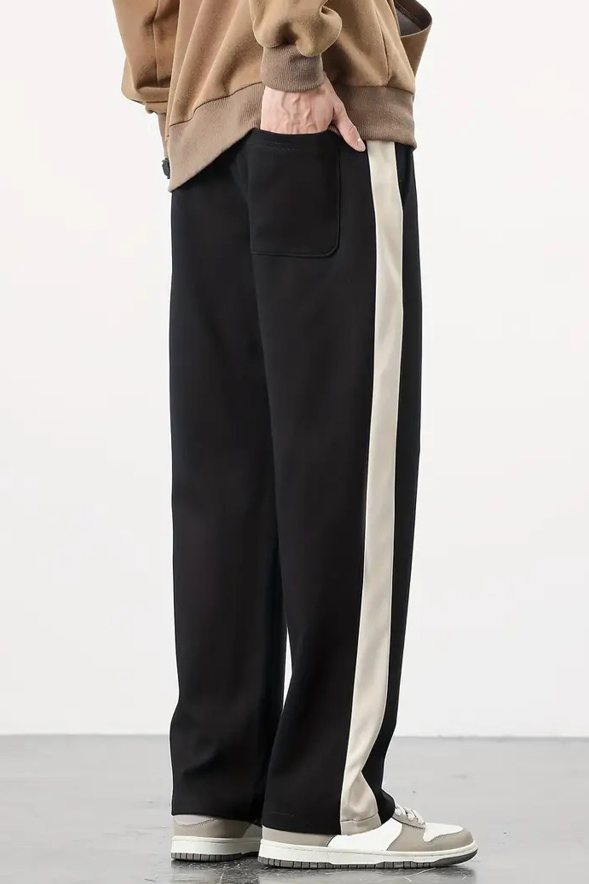 SALIENDO  Erkek Kalın Şerit Casual Oversize Siyah Eşofman Altı - Görsel 2