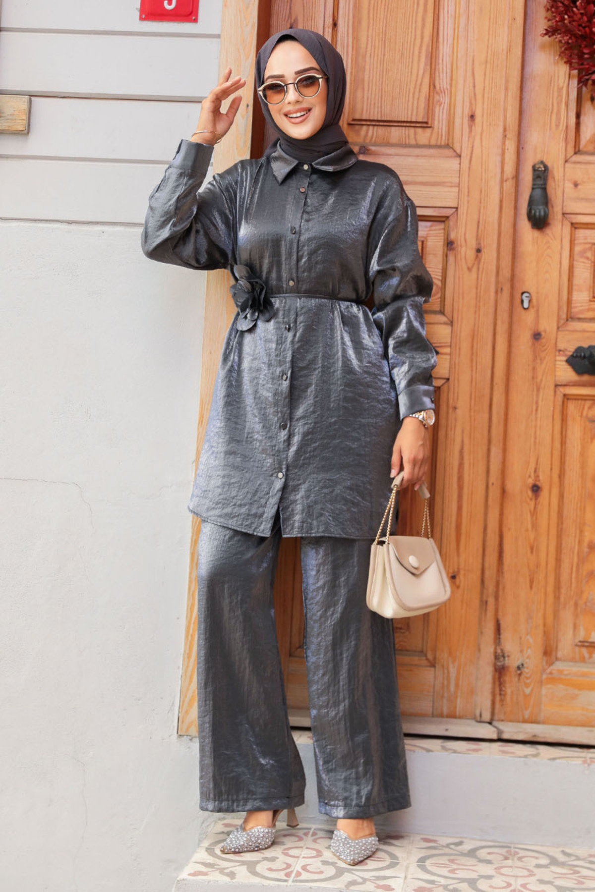 Neva Style-طقم حجاب بيج مزدوج مزين بالزهور 14214بيج 2
