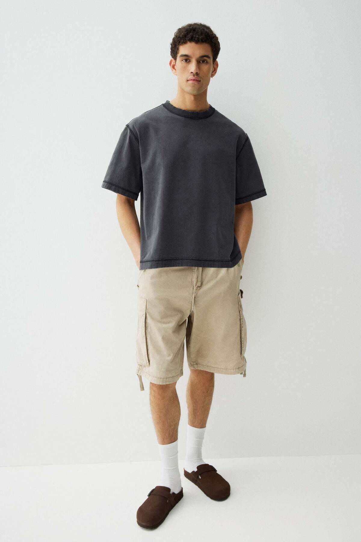 H&M-تي شيرت مغسول بقصّة Boxy Fit 7