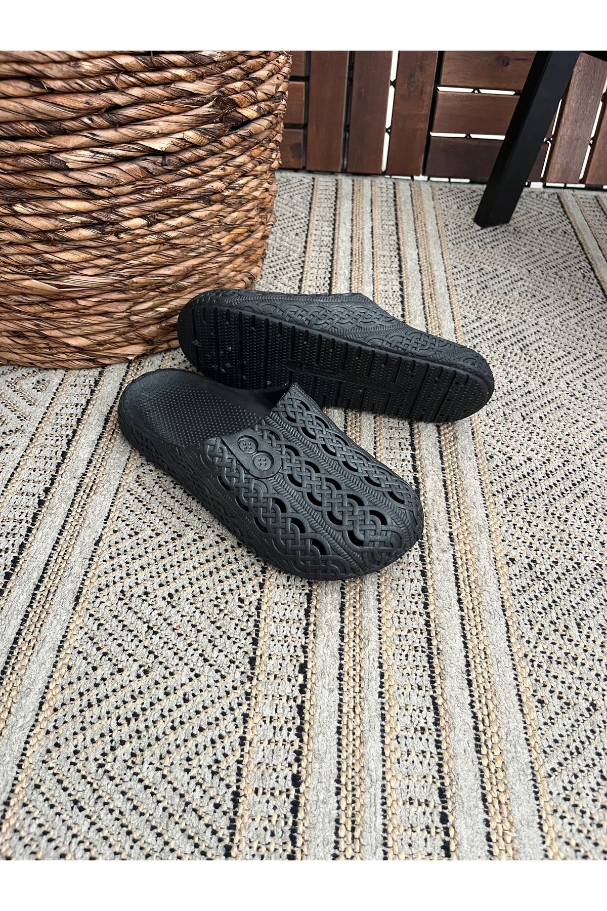 Behtah Kundura-Closed Front Non-Slip Sole Slippers Balcony Bathroom Pool Seaside Beach Pool Daily Slippers 4