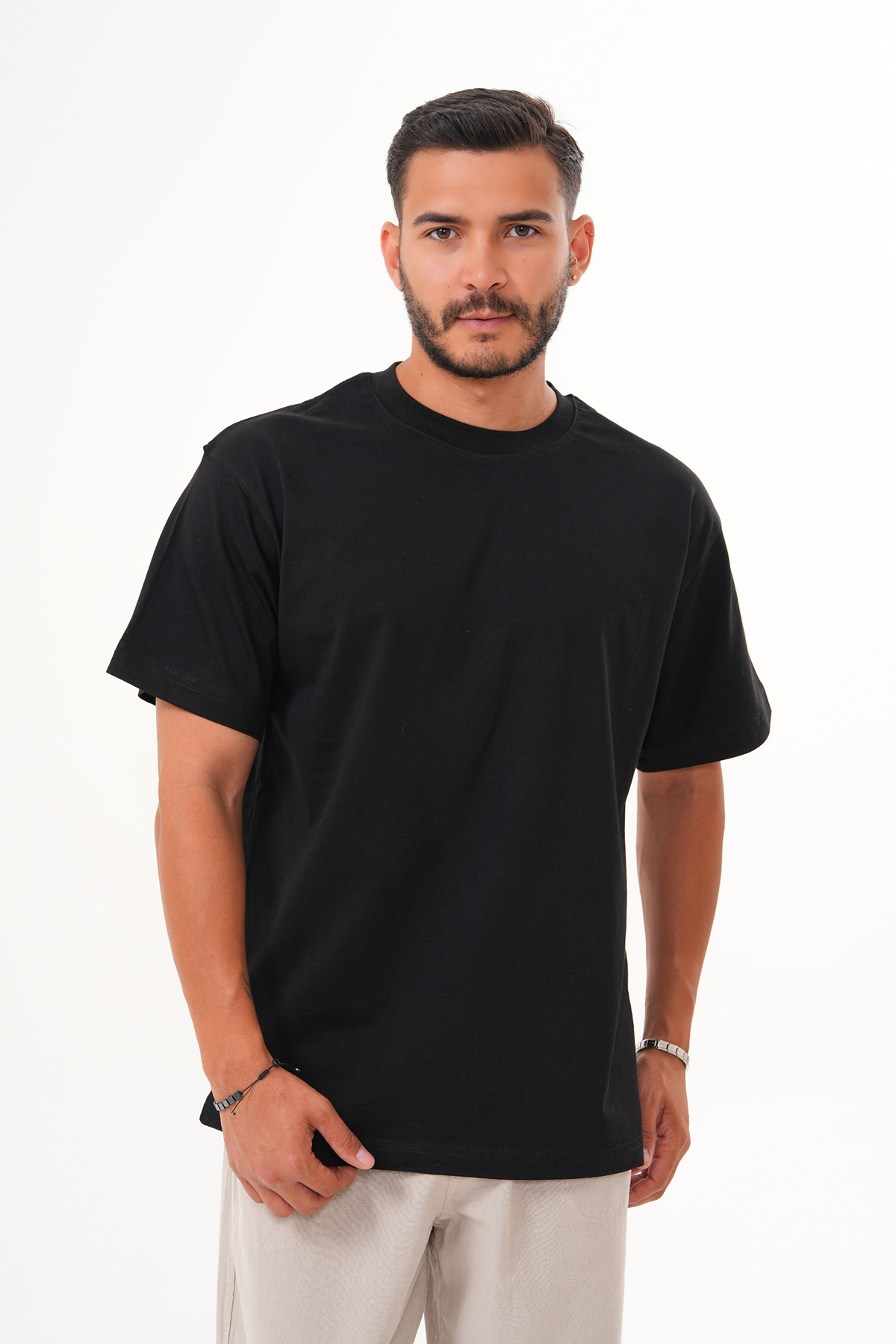 Men's 100% Cotton Oversize T-Shirt - Relaxed Cut, Crew Neck, Breathable Fabric
