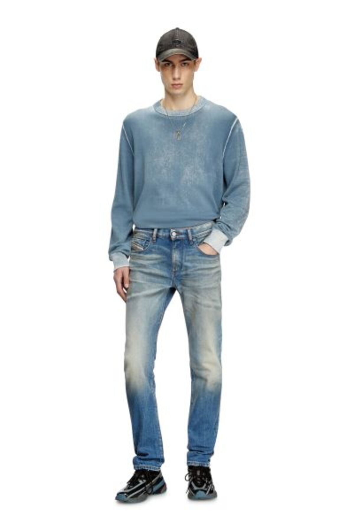Diesel-2019 D-struct 3