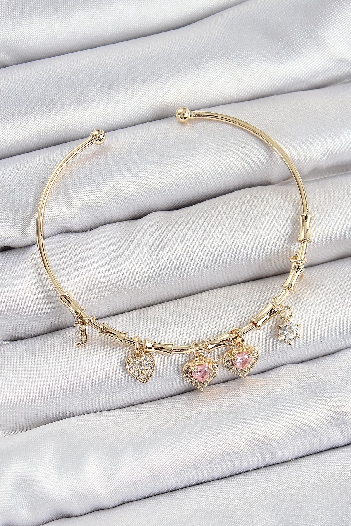 GLIMMERY Pirinç Zirkon Taşlı Pembe Kalp Model Gold Renk Charm Bileklik