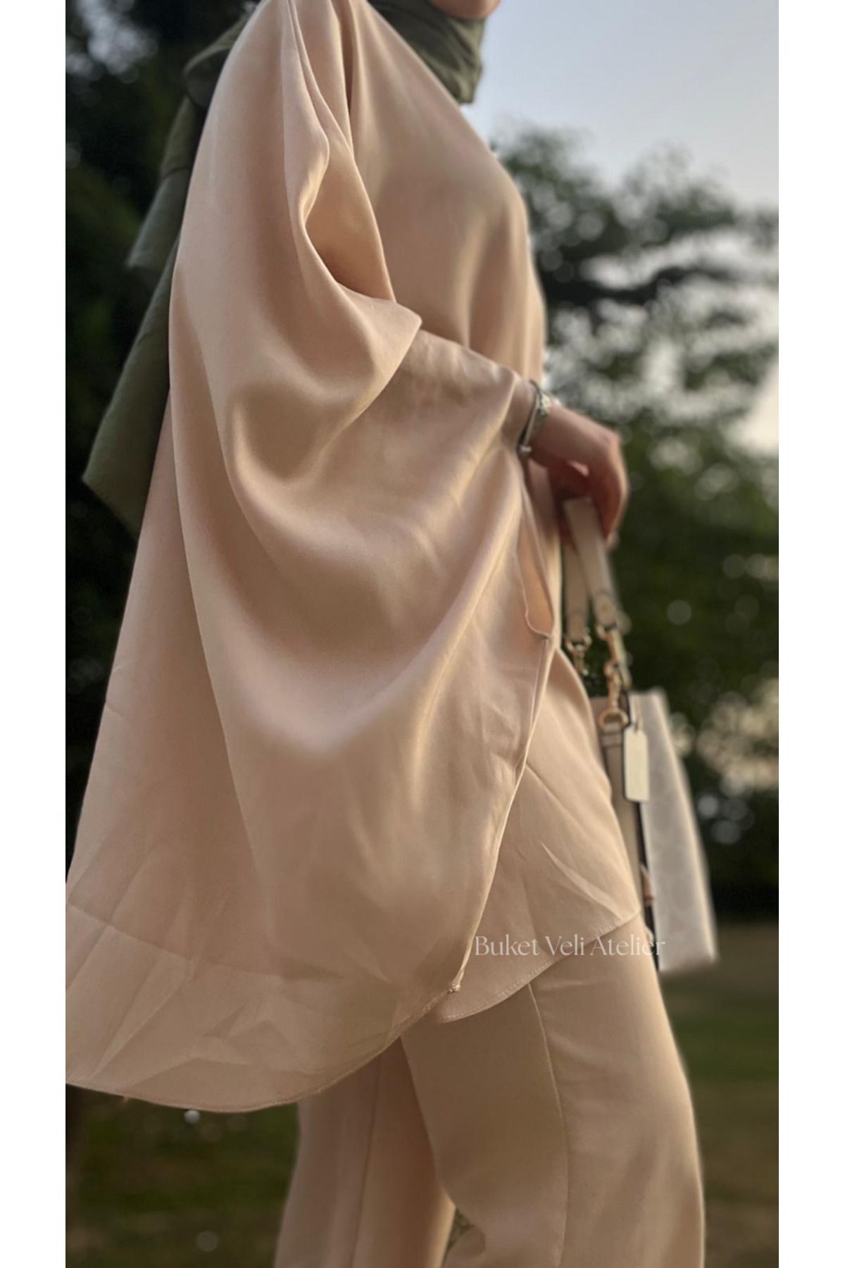 Buket Veli Atelier Ekru Liyosel Rahat Alt Üst Pantolon Bluz Modest Takım