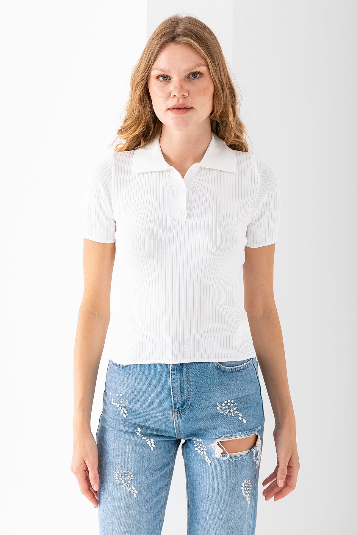 GİYSA Kadın Polo Yaka Düğme Detaylı Triko Basic T-Shirt Beyaz - 4057
