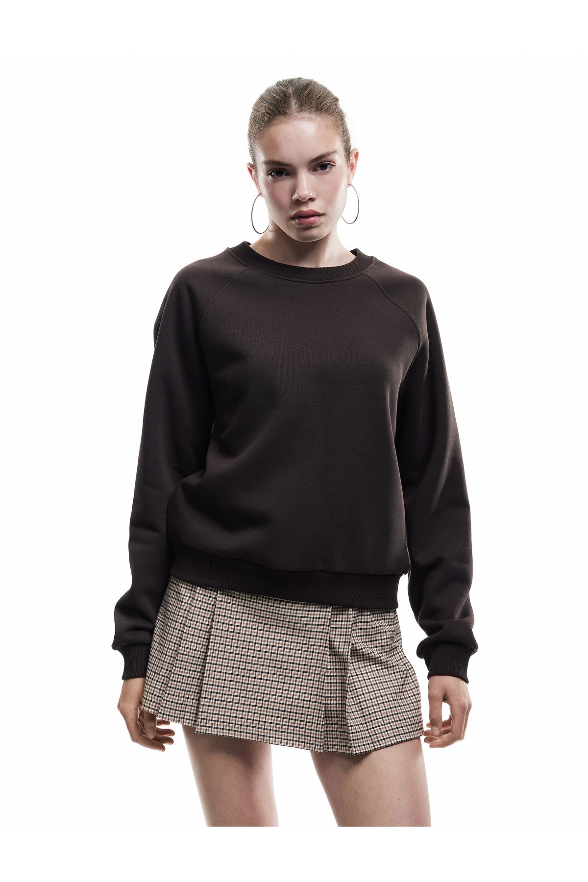 Koton Şardonlu Uzun Kollu Bisiklet Yaka Basic Oversize Sweatshirt