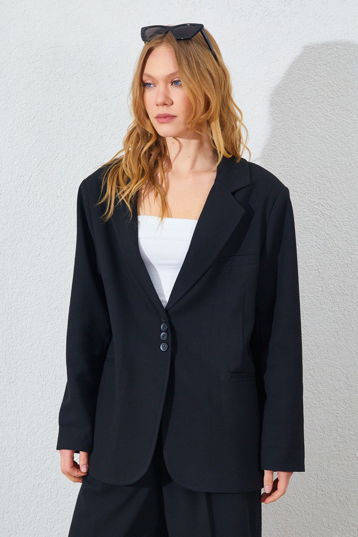 Manche Dört Düğmeli Fleto Cepli Blazer Ceket - Siyah | MKS351686-01