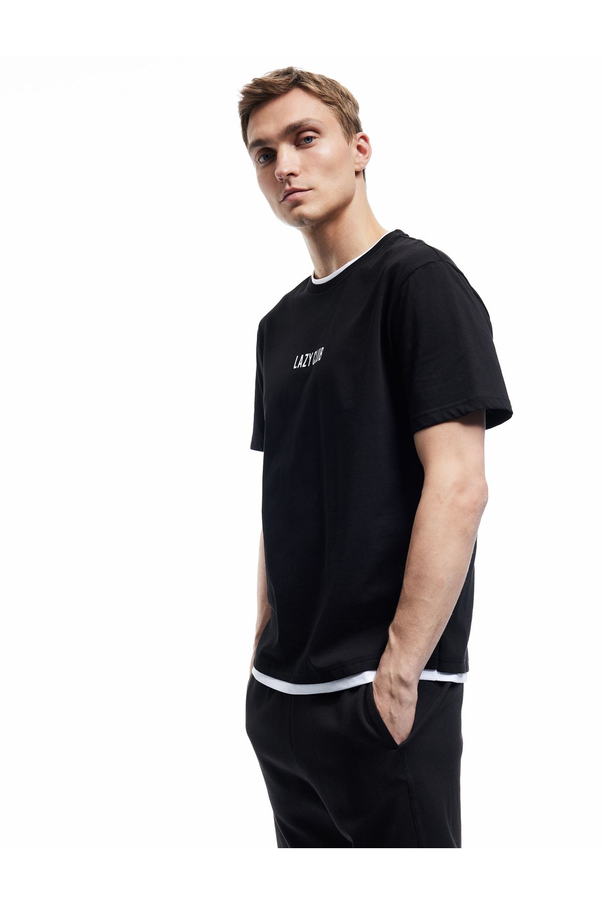Koton Kısa Kollu Regular Fit Bisiklet Yaka Renk Kontrastlı Pamuklu Baskılı Tişört