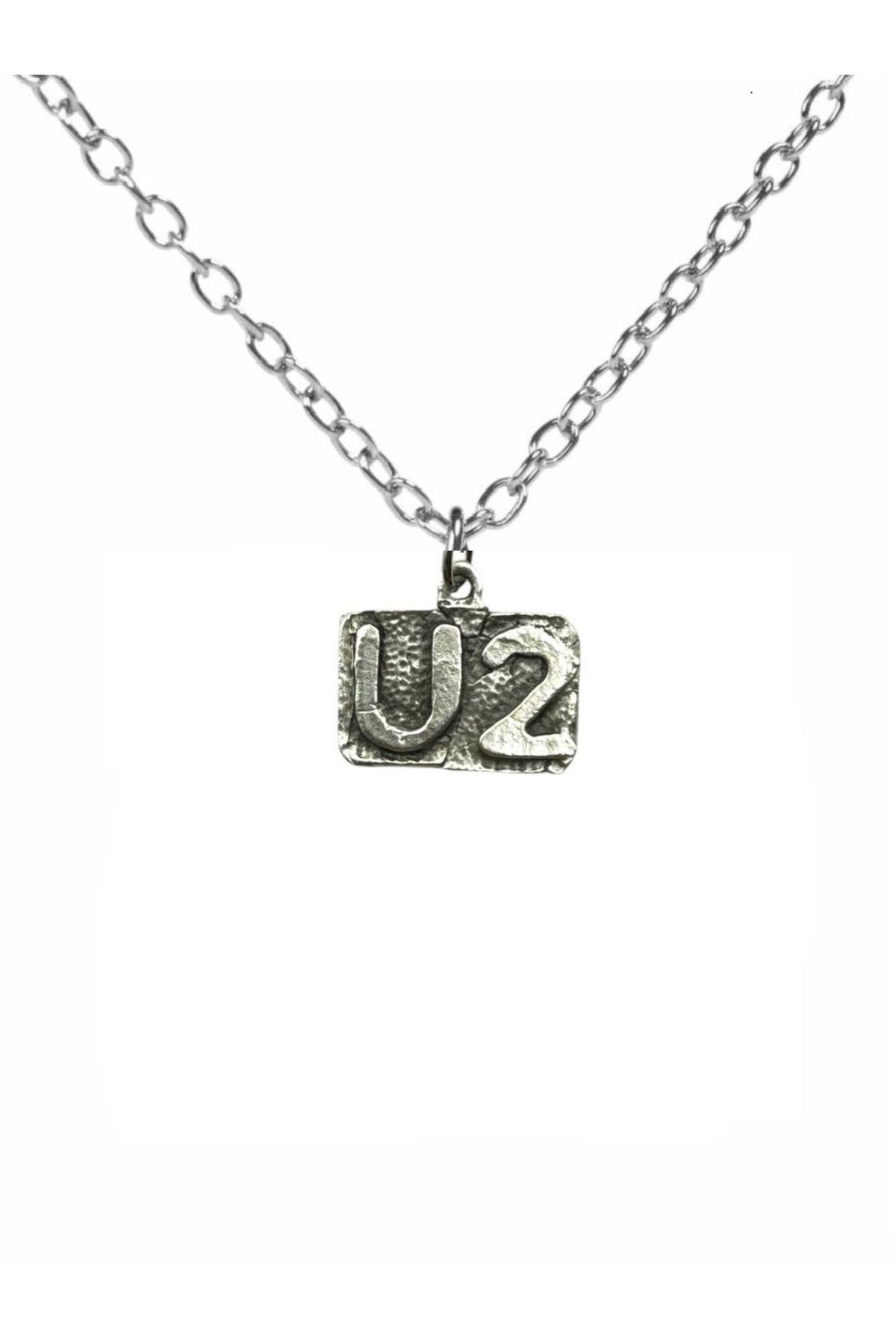 Herşey Nota U2 Logolu Zincirli Unisex Kolye – Efsane Rock Grubunun Sembolü