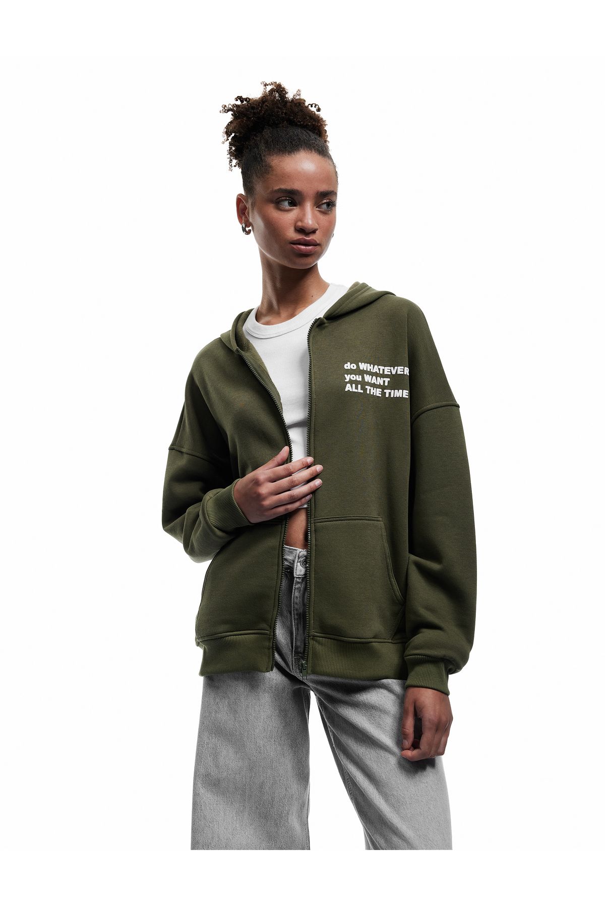 Koton Şardonlu Kanguru Cepli Arkası Baskılı Fermuarlı Kapüşonlu Oversize Sweatshirt