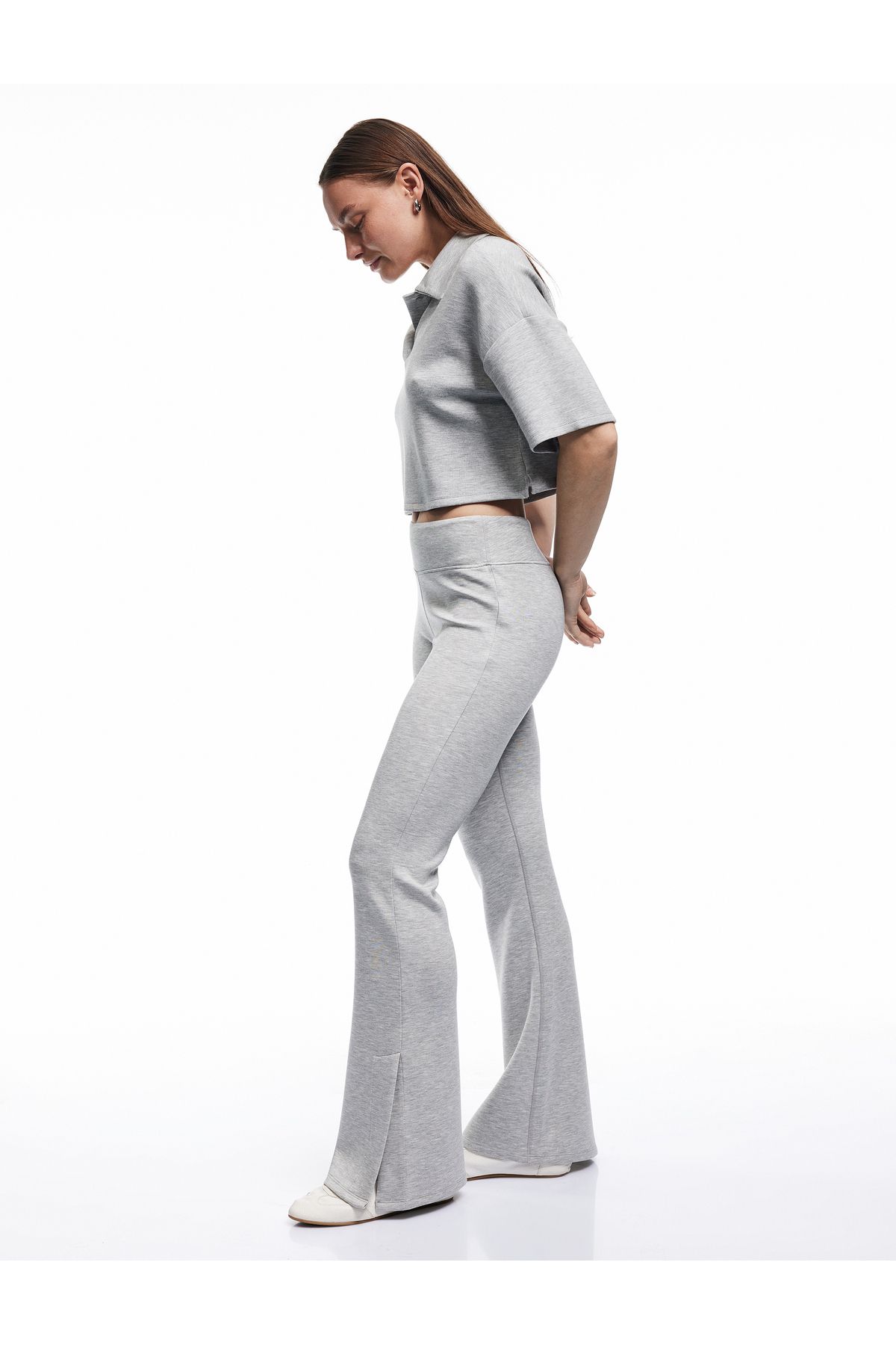 Koton Slim Fit Paçaları Yandan Yırtmaç Detaylı İspanyol Paça Tayt
