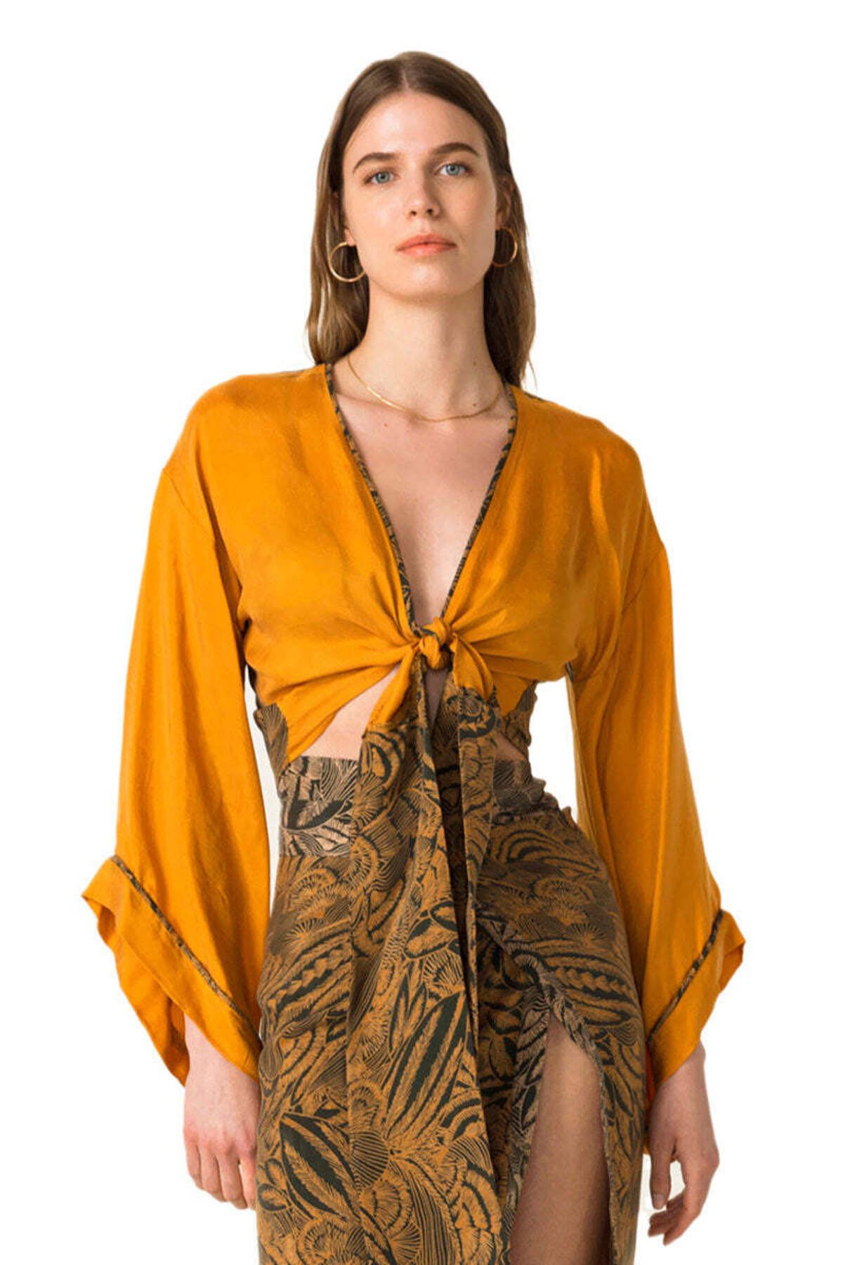 Movom NOMI TIE FRONT BLOUSE