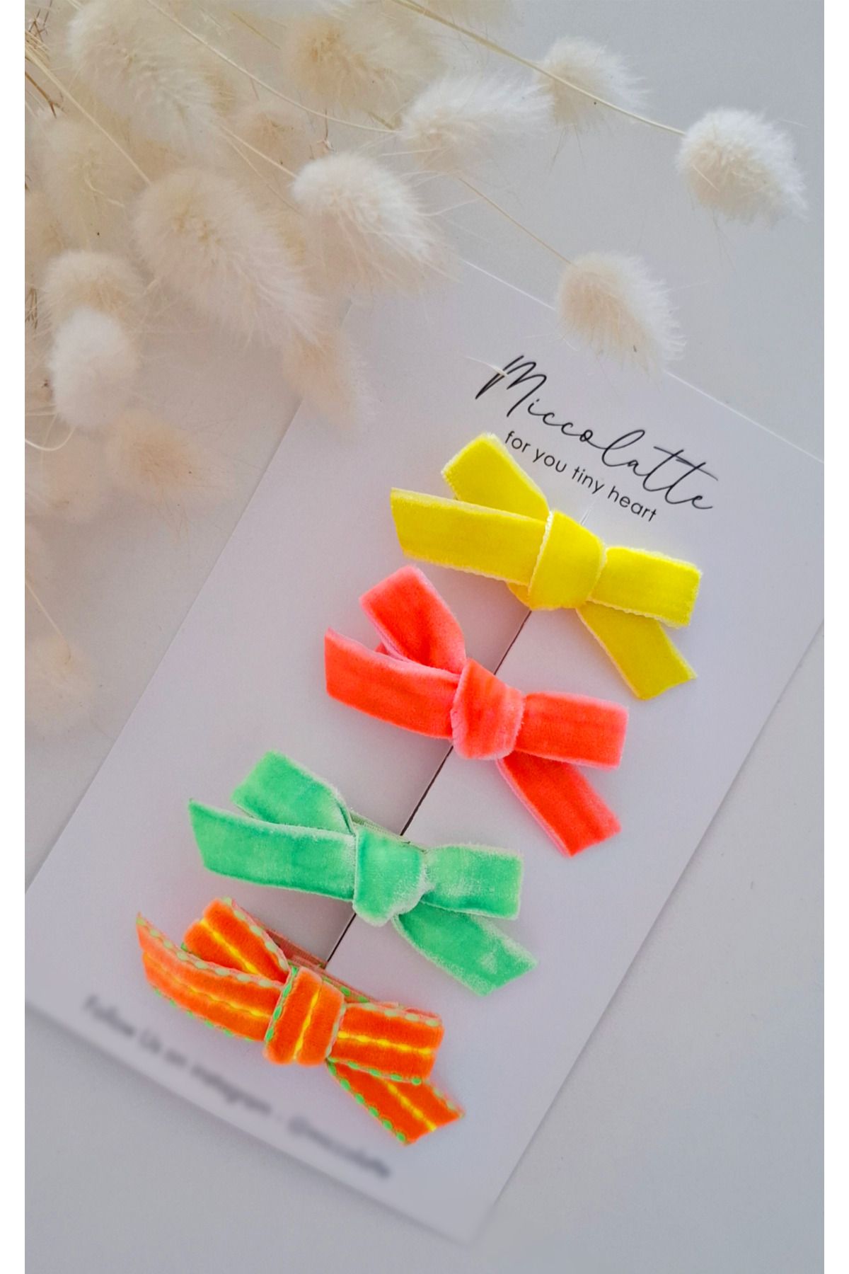 Miccolatte Neon Kadife Fiyonk El Yapımı Mini Klips 4lü Bebek Tokası Seti (3.5cm)