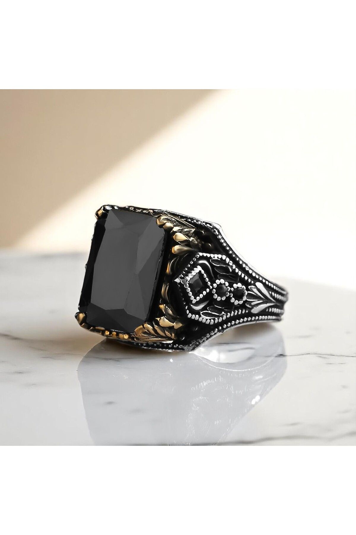 Asteria Jewelry Siyah Zirkon Taşlı Gümüş Yüzük