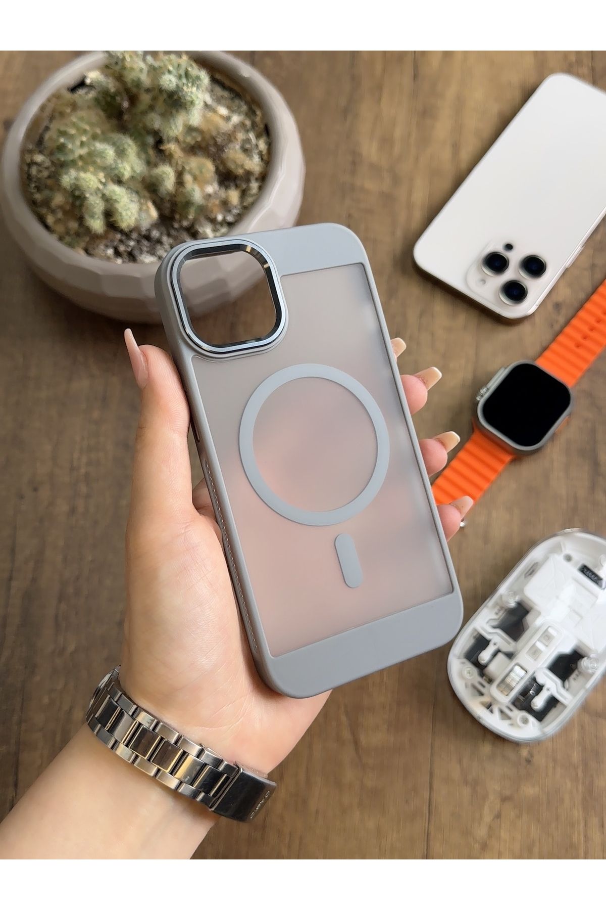 MTL iPhone 13/14 MagSafe Uyumlu Silikon Kılıf Soocase635