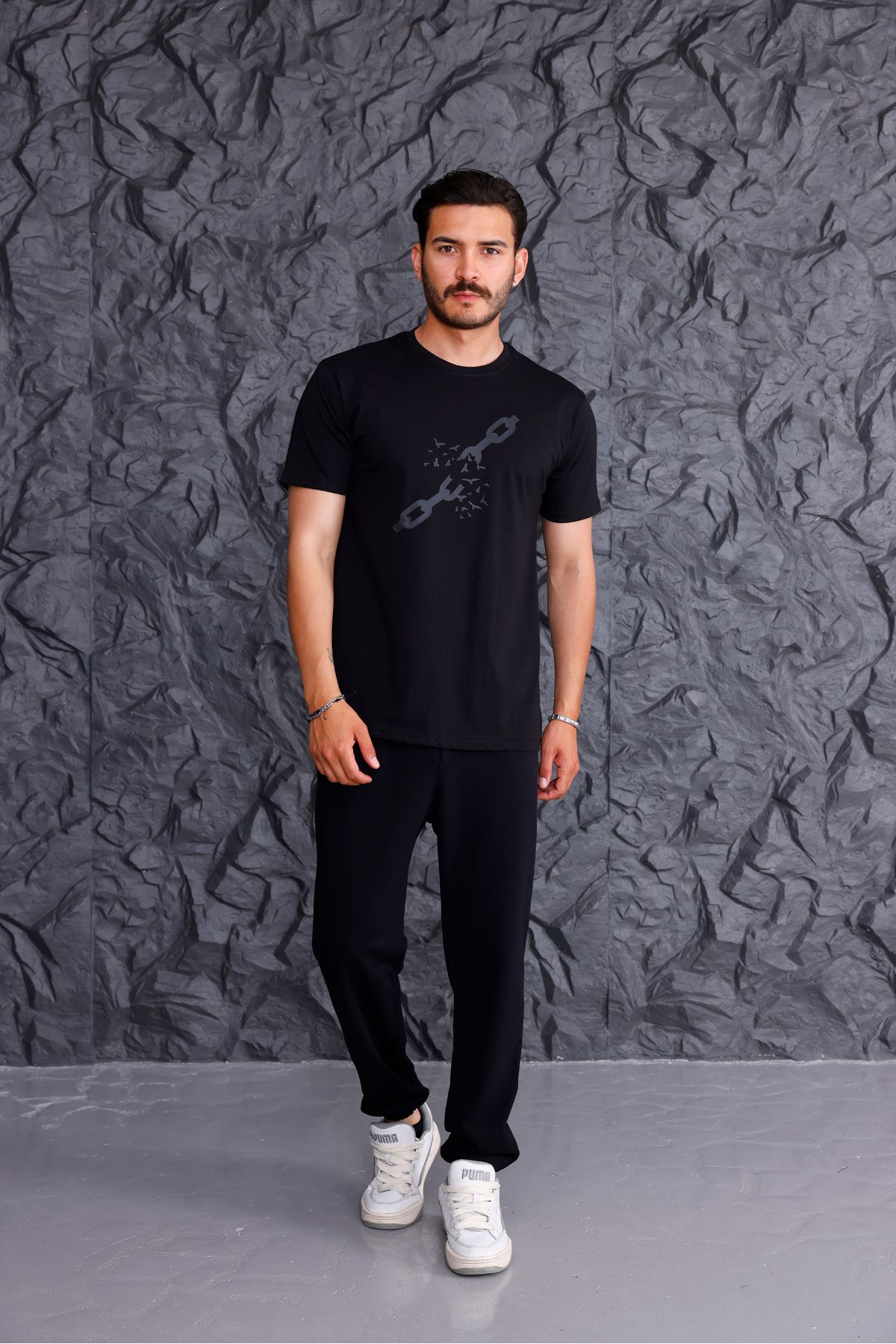 Butik VESTIS CL. Dark Series 'Freedom'