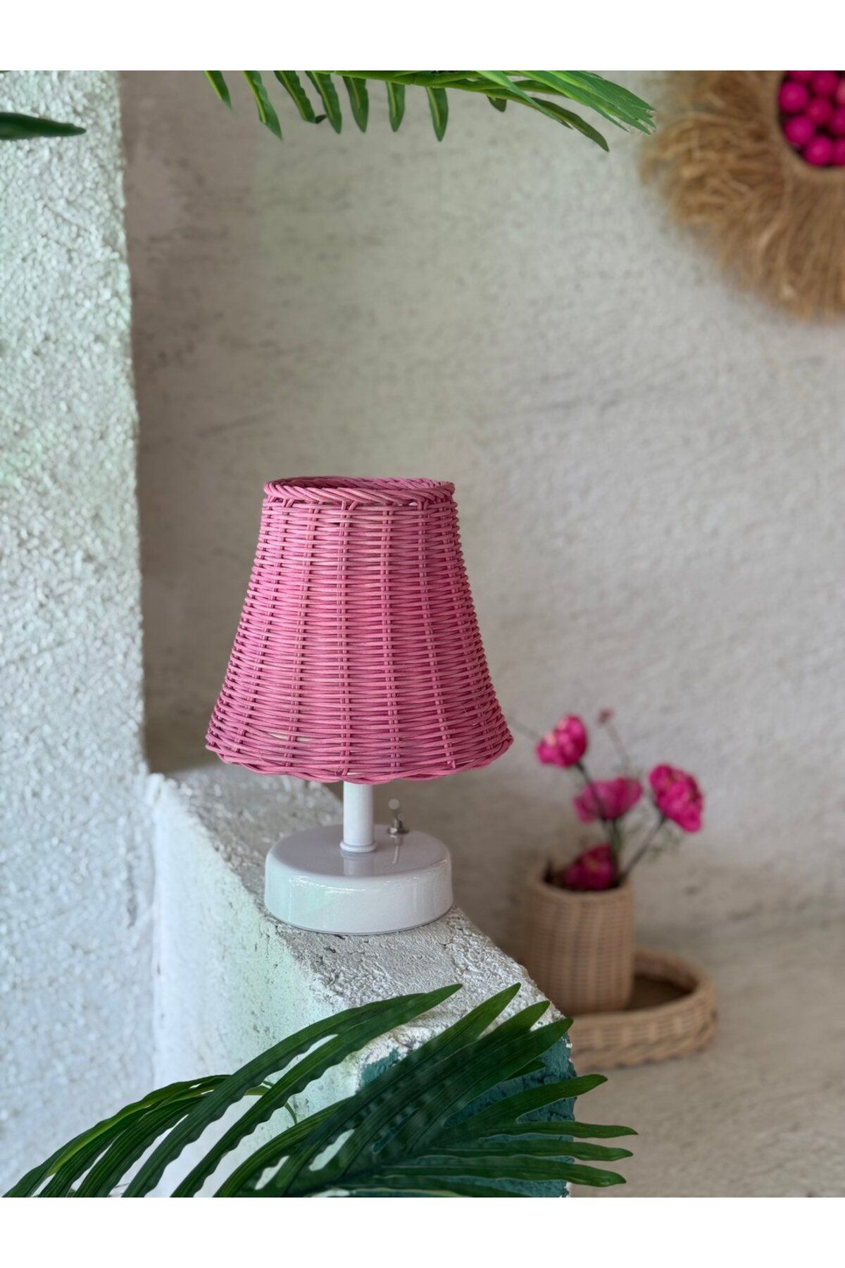 Maison Avf Pembe Rattan & Bambu Masa Üstü Kablosuz Pilli Abajur Masa Lambası Alt Ayak Beyaz