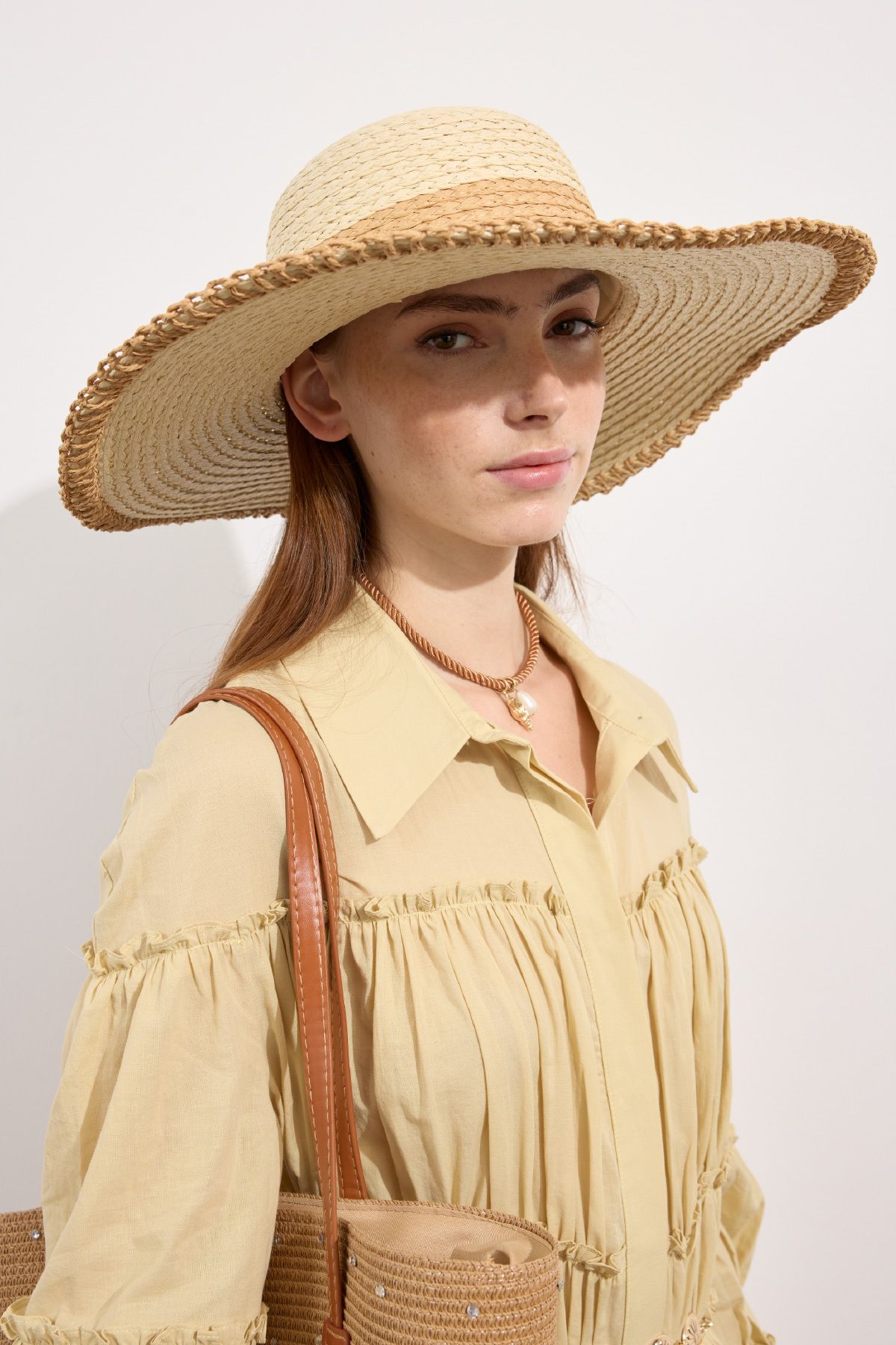EMNORA Dikişli Hasır Şapka Camel