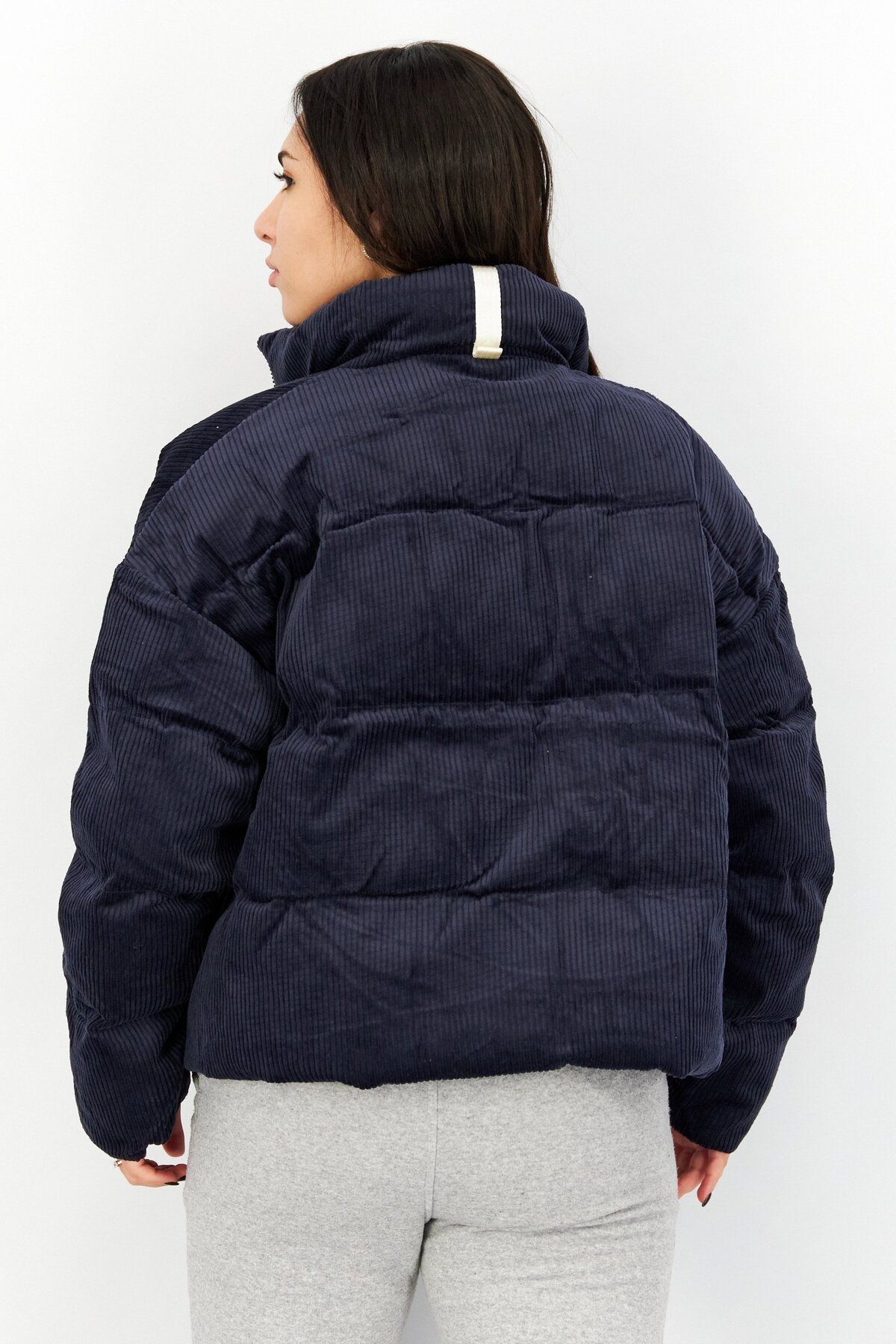 Puma-x Vogue Women Oversized Fit Long Sleeve Training Puffer Jacket, Navy 2
