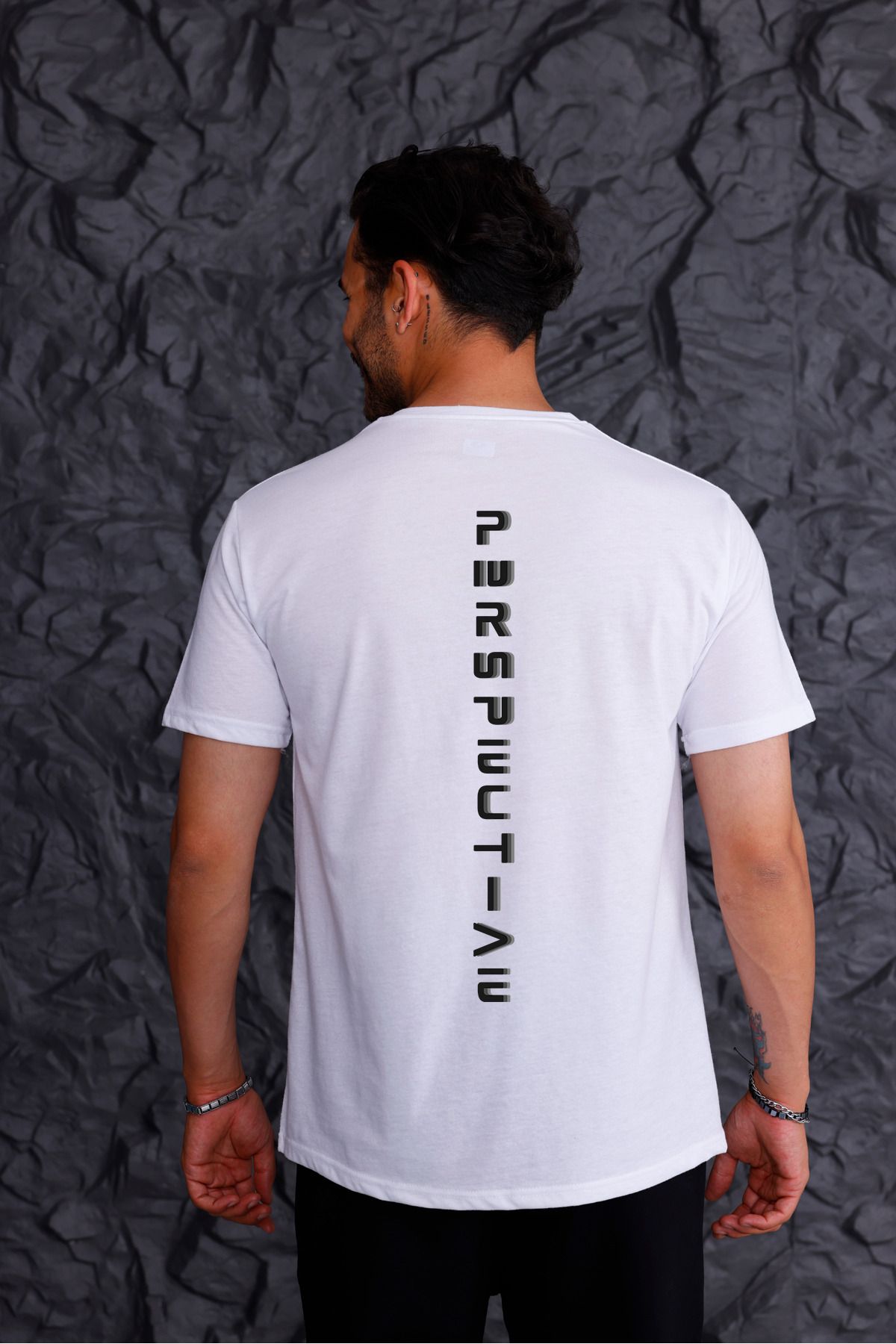 Butik VESTIS CL. 'Perspectıve' Baskılı Basic T-shirt