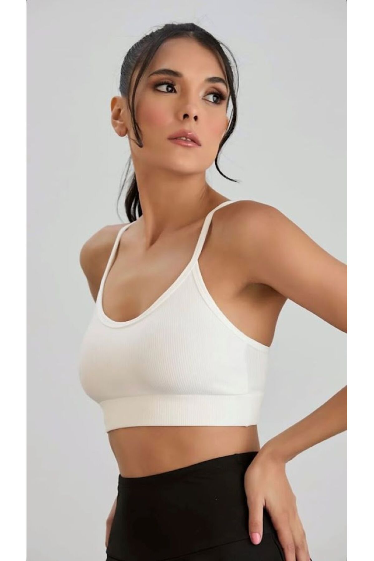 Leila İP ASKILI KAŞKORSE CROP BLUZ