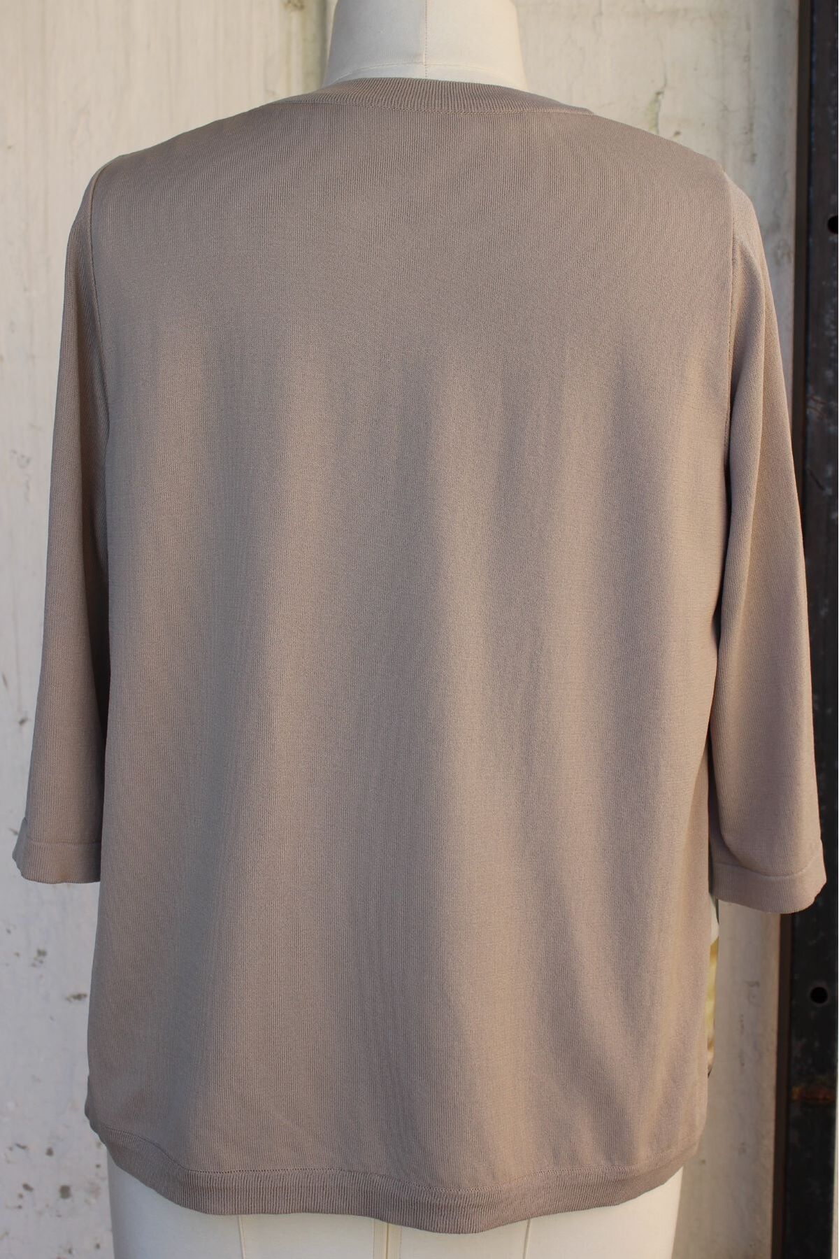 trikobis-Tricot Jacket with Brushed Pattern Satin Fabric on the Front 3