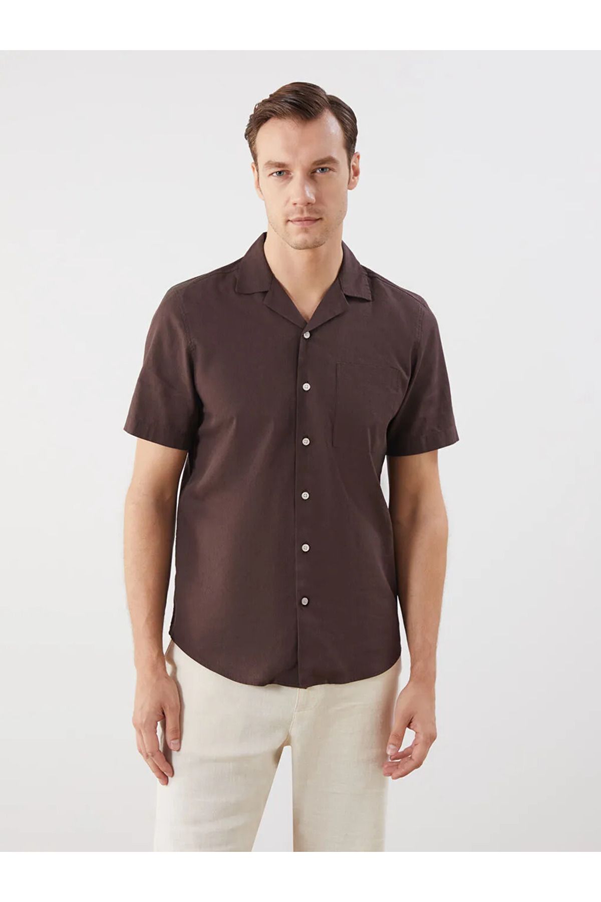 LC Waikiki LCWAIKIKI Classic Kahverengi Regular Fit Resort Yaka Kısa Kollu Keten Karışımlı Erkek Gömlek