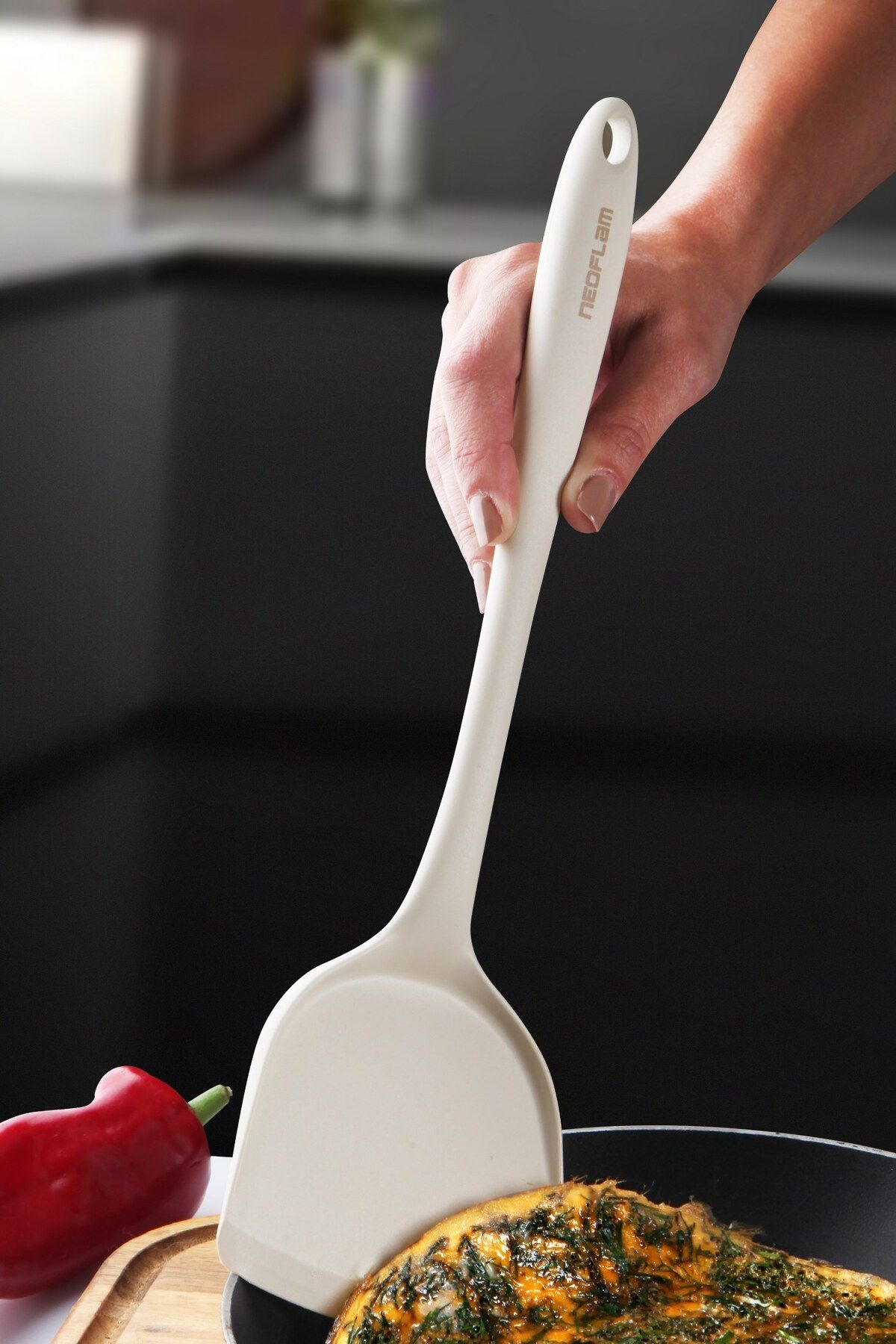 NEOFLAM Silikon Geniş Spatula Bej