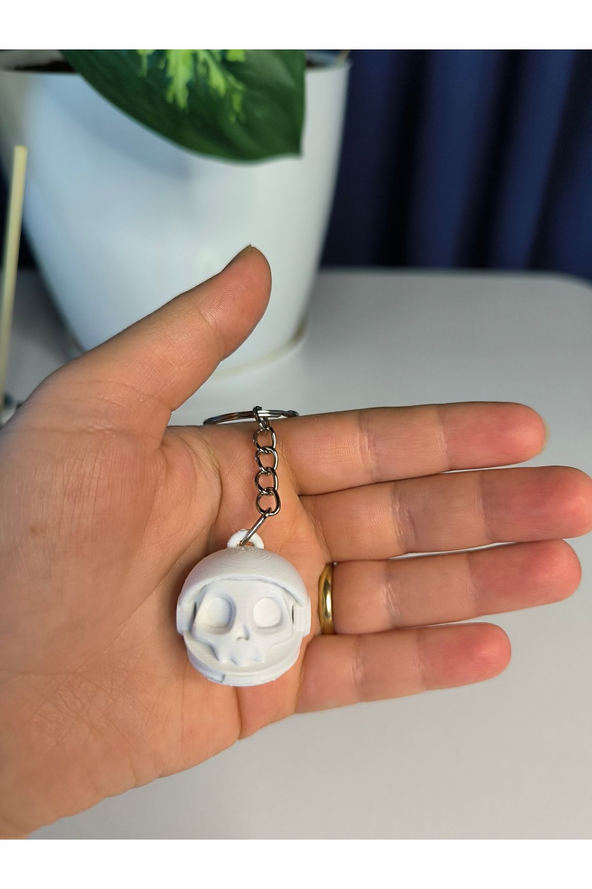 Mutu Store Sevimli Kafatası Astronot Anahtarlık