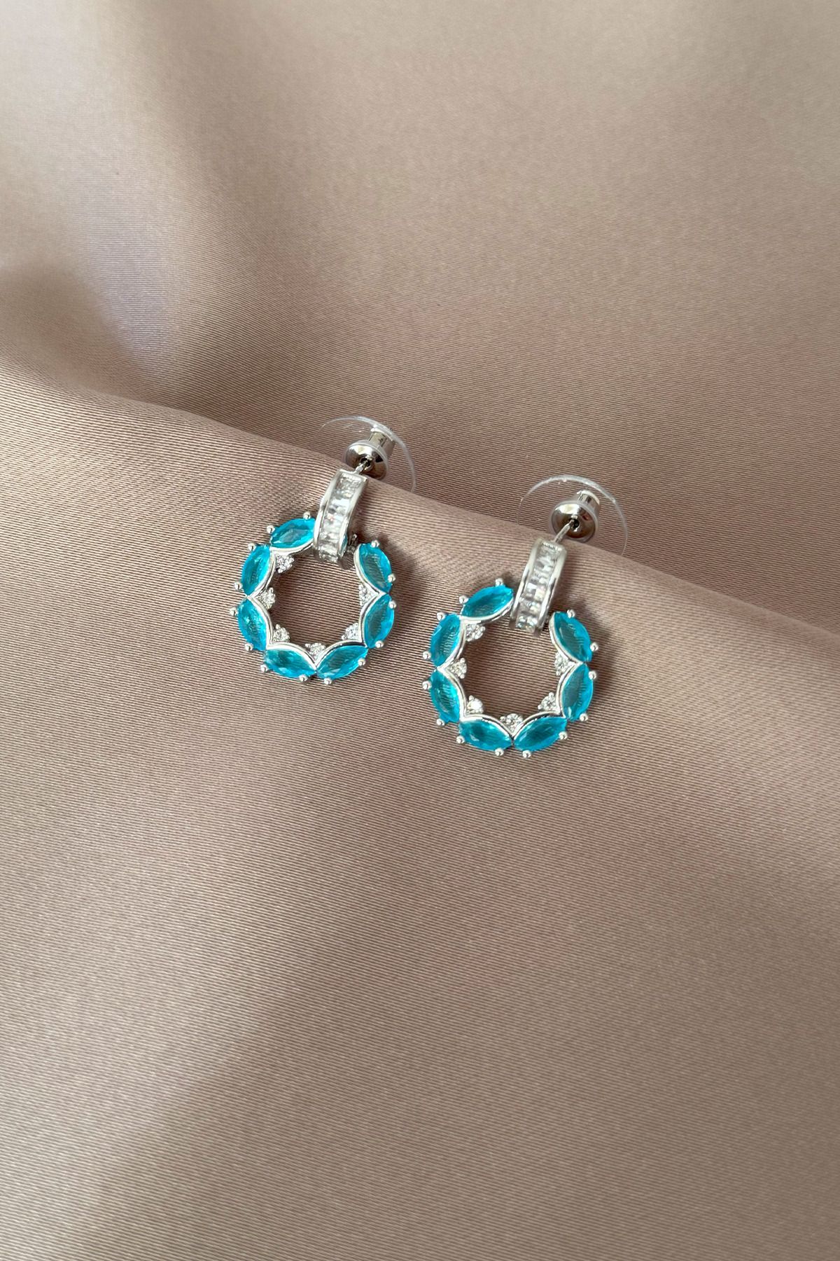 laria jewelry Mavi Taşlı Halka Küpe