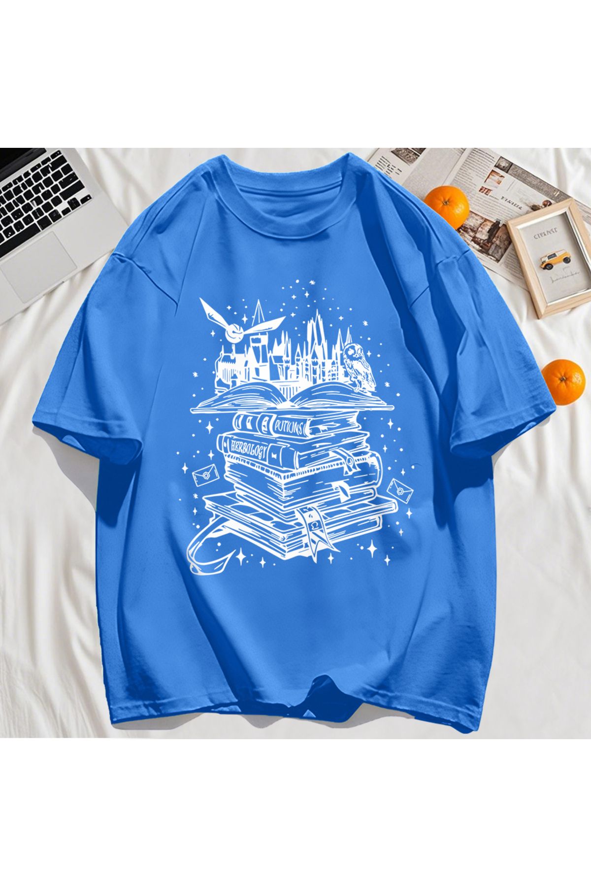 StartMore Y2k Vintage Tişört Tee Birçok Kitap Ve Uçan Kuşlar Baskı
